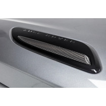 Urban Automotive Wloty powietrza w masce Velar