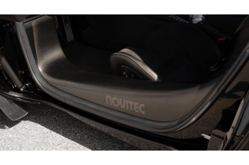 Novitec Progi wejściowe Artura