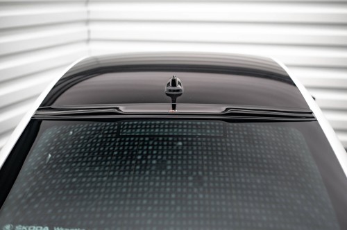 Maxton Design Spoiler dachowy Octavia IV RS