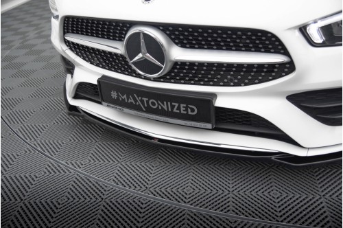 Maxton Design Przedni spoiler V1 CLA C118 i X118
