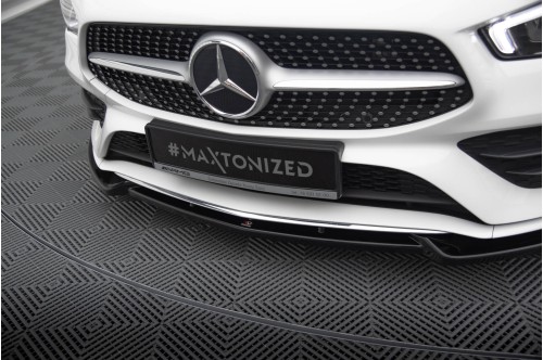Maxton Design Przedni spoiler V2 CLA C118 i X118