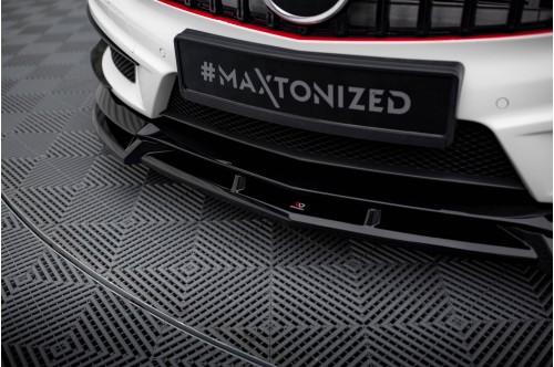 Maxton Design Przedni spoiler V3 A 45 AMG W176
