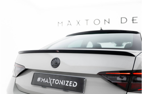 Maxton Design Tylny spoiler V1 Superb III
