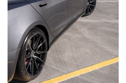 Urban Automotive Progi Model 3