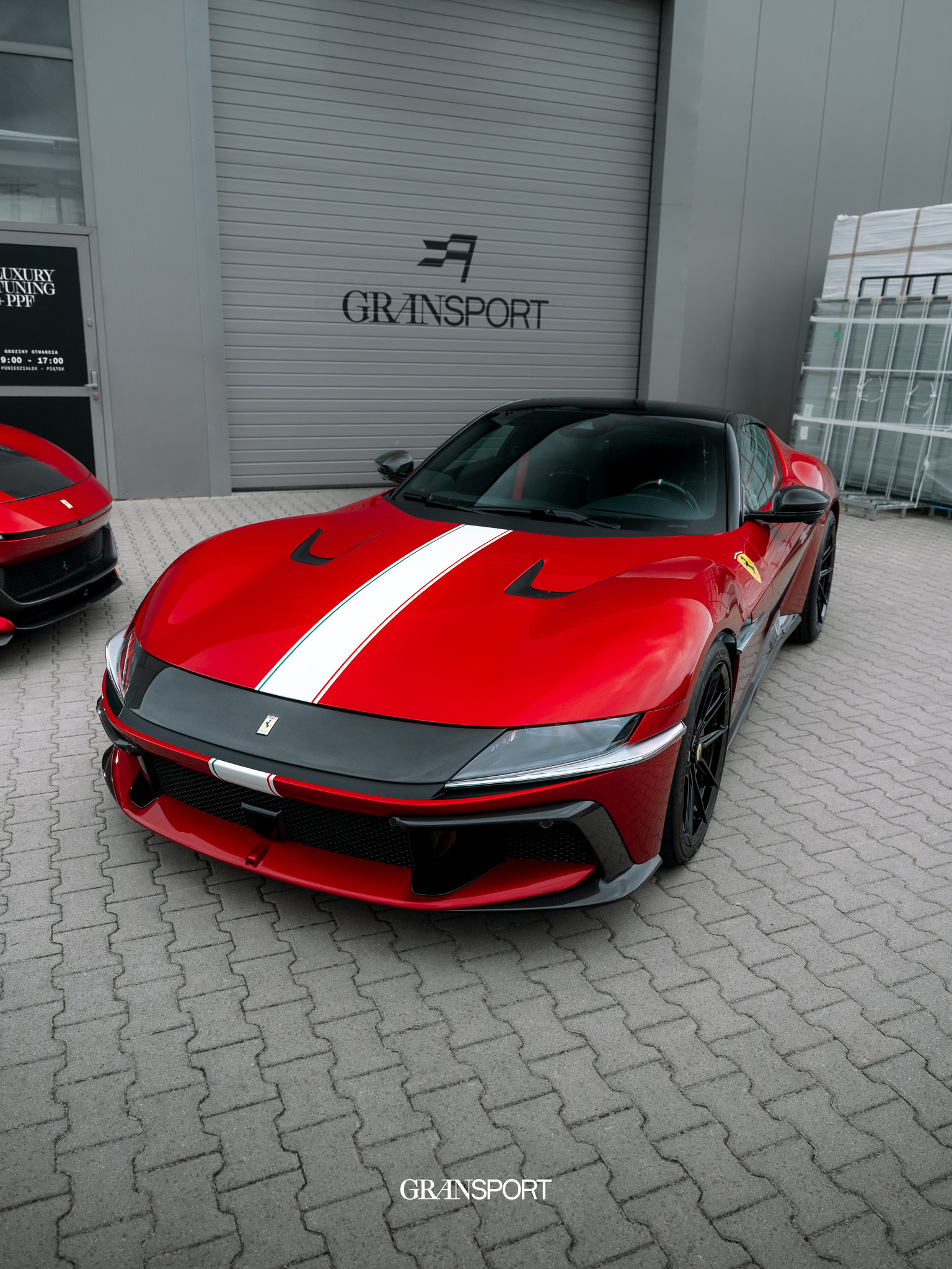 Ferrari 12cilindri Novitec