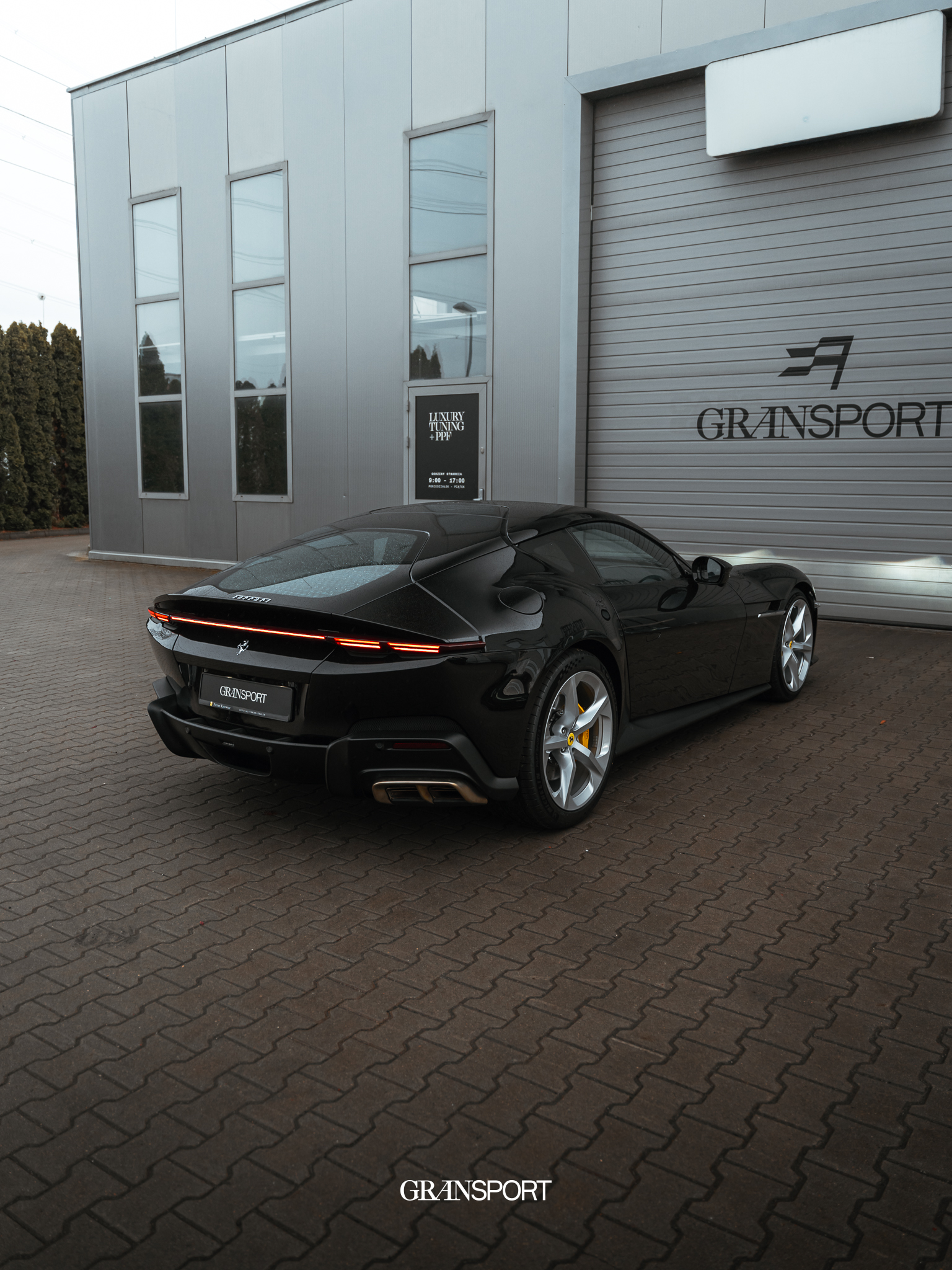 Ferrari 12cilindri Novitec