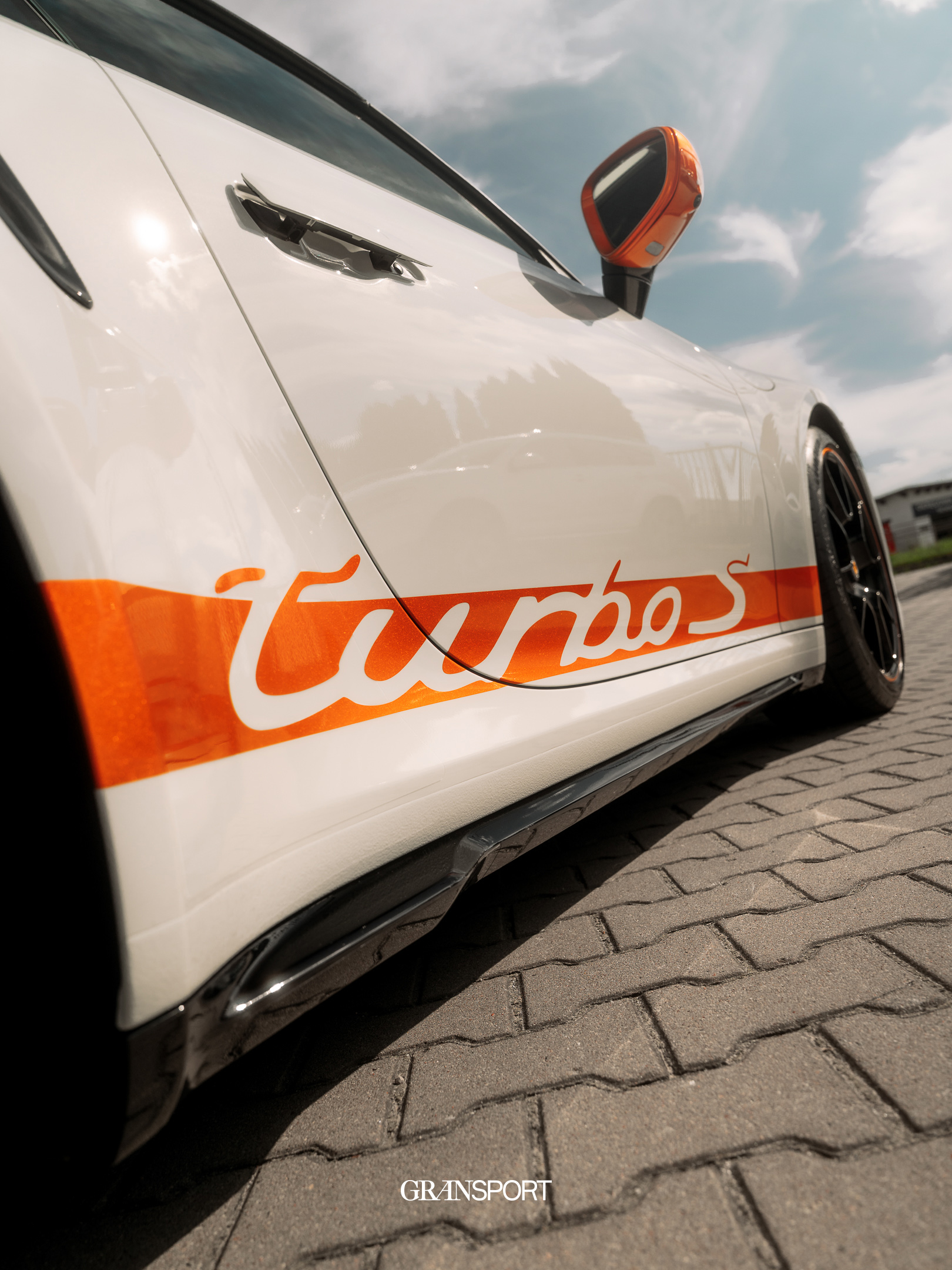 Porsche 911 Akrapovic