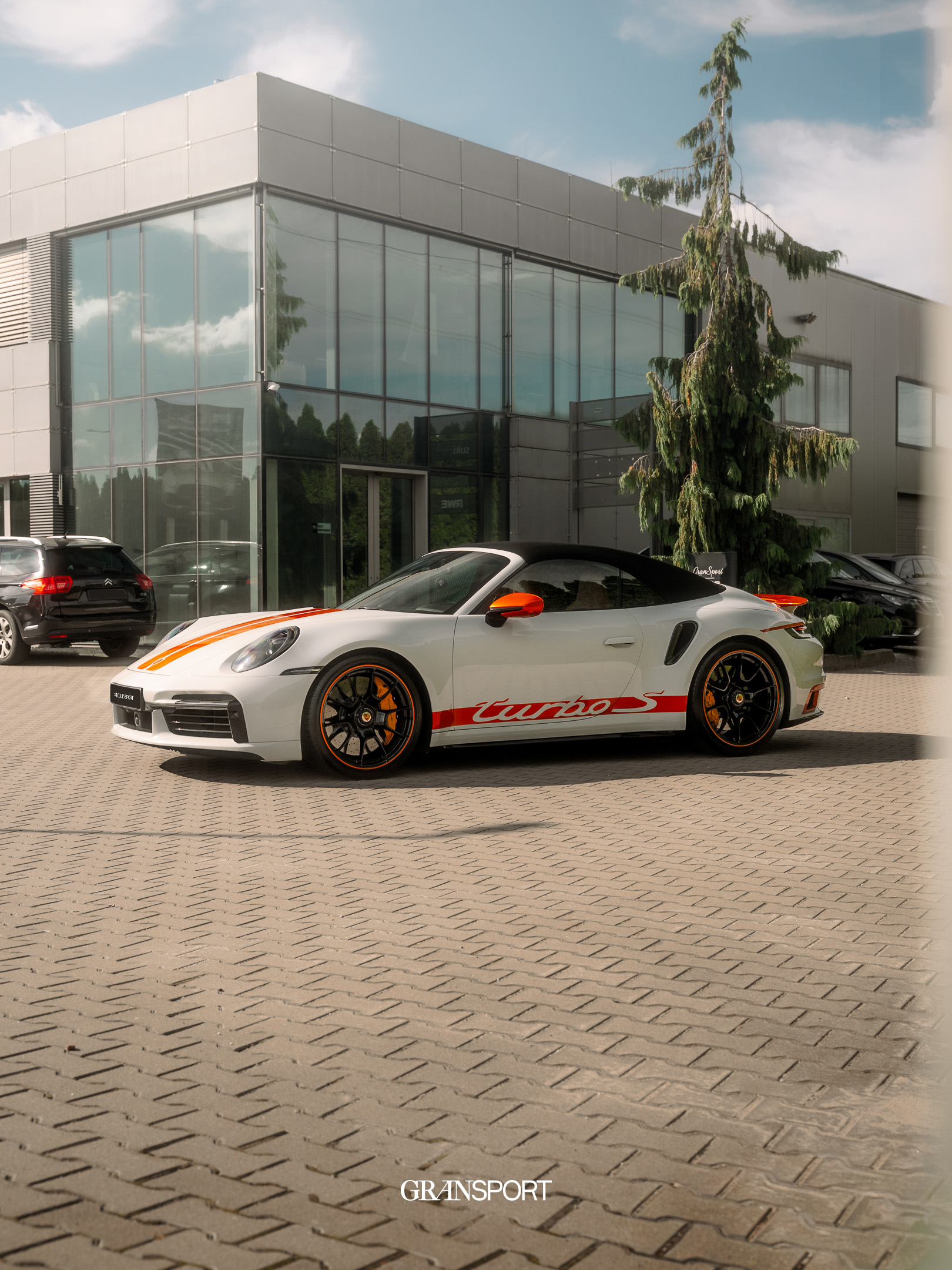 Porsche 911 Akrapovic