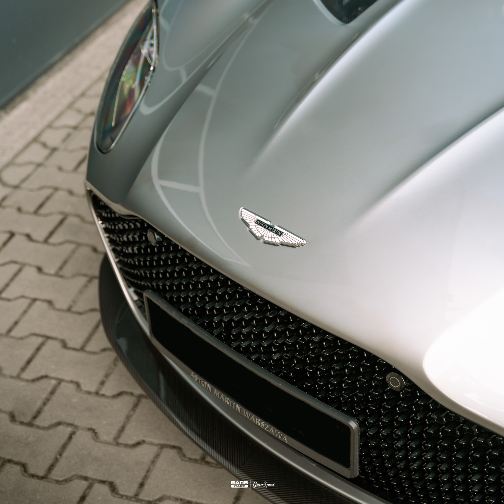 Aston Martin DBS