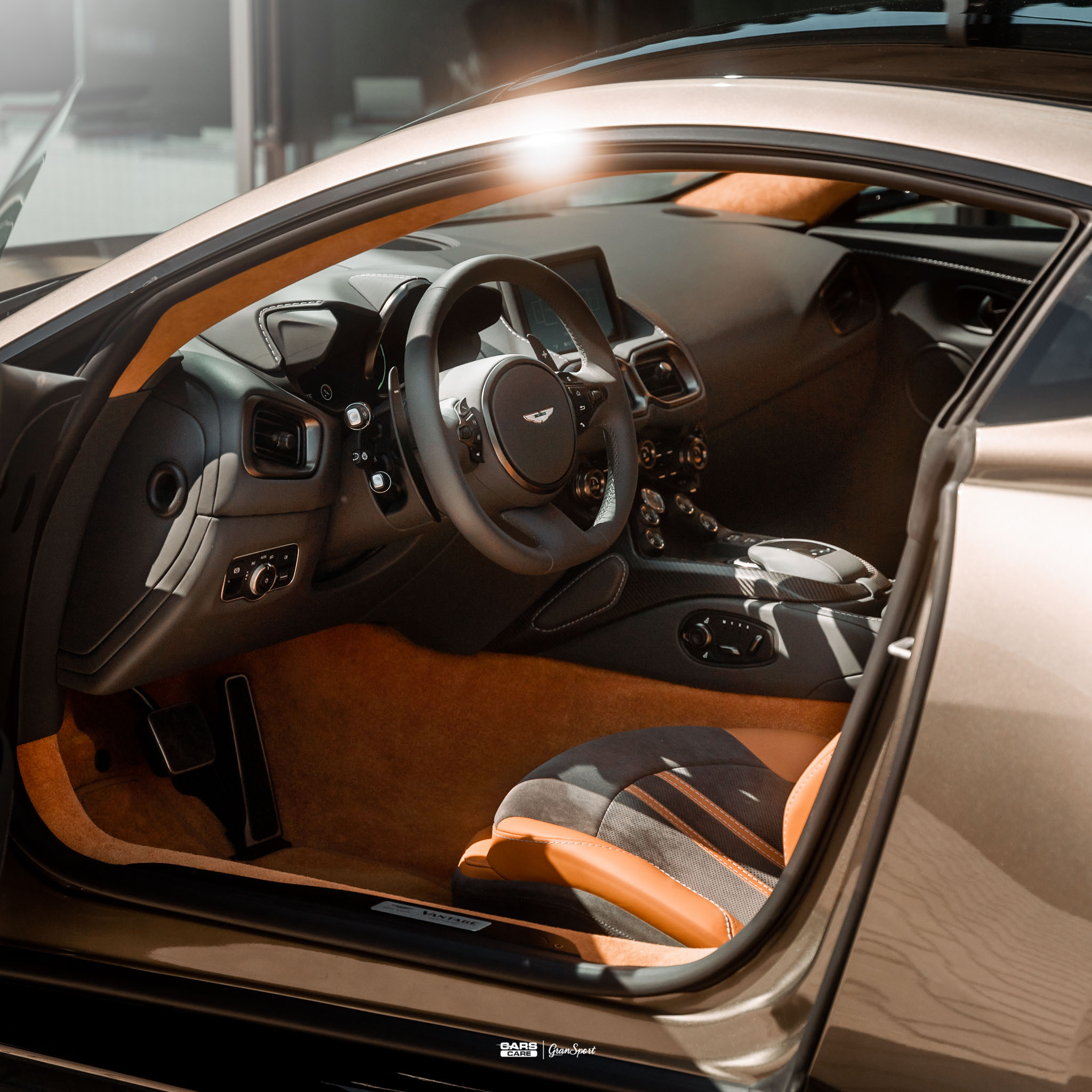 Aston Martin Vantage