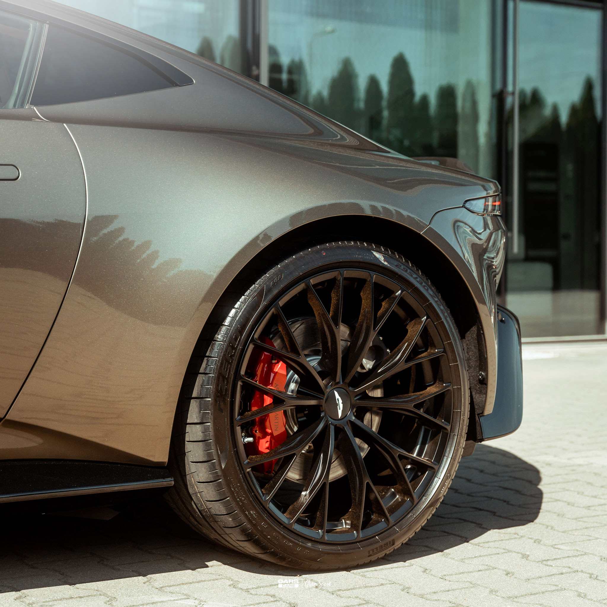 Aston Martin Vantage