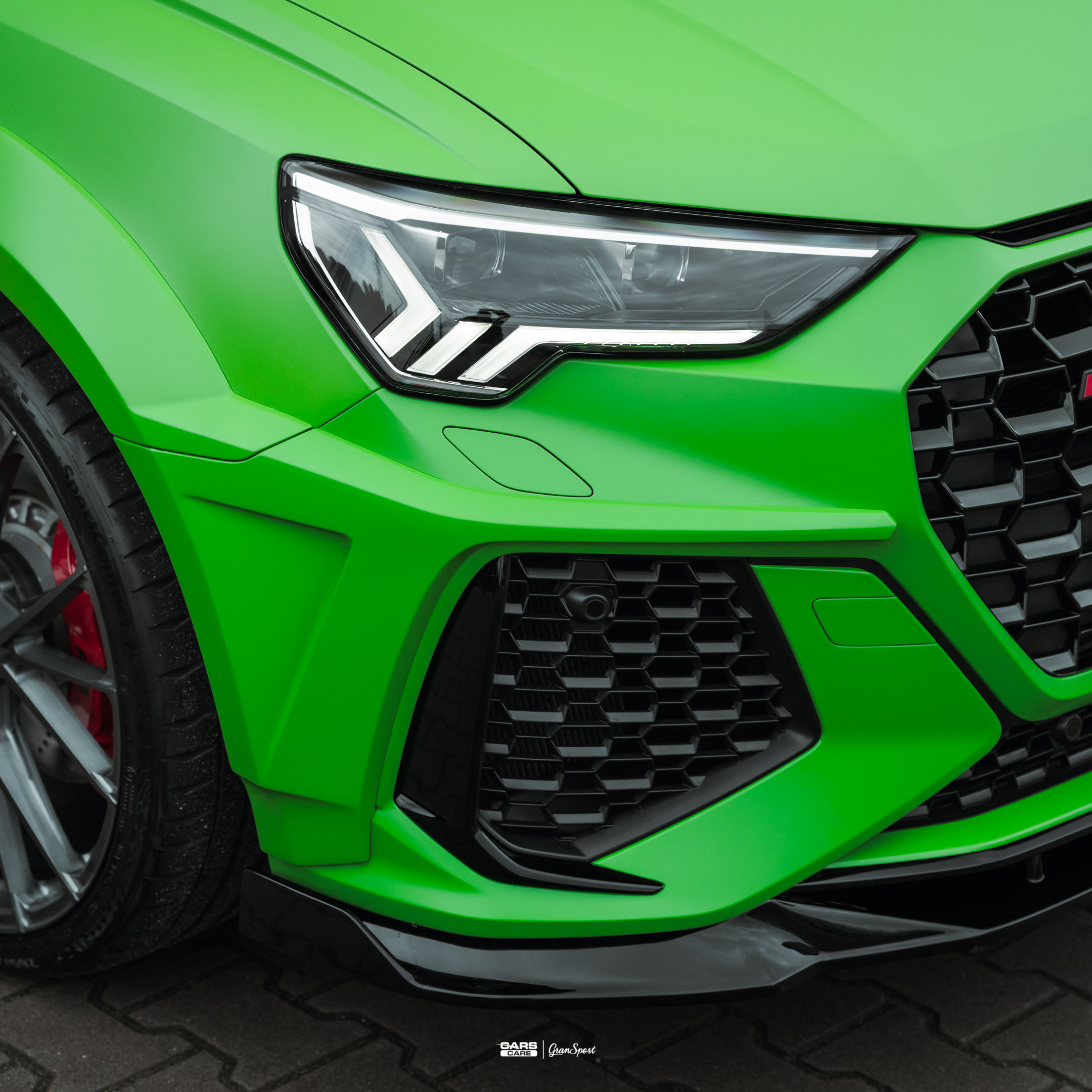 Audi RSQ3 Prior