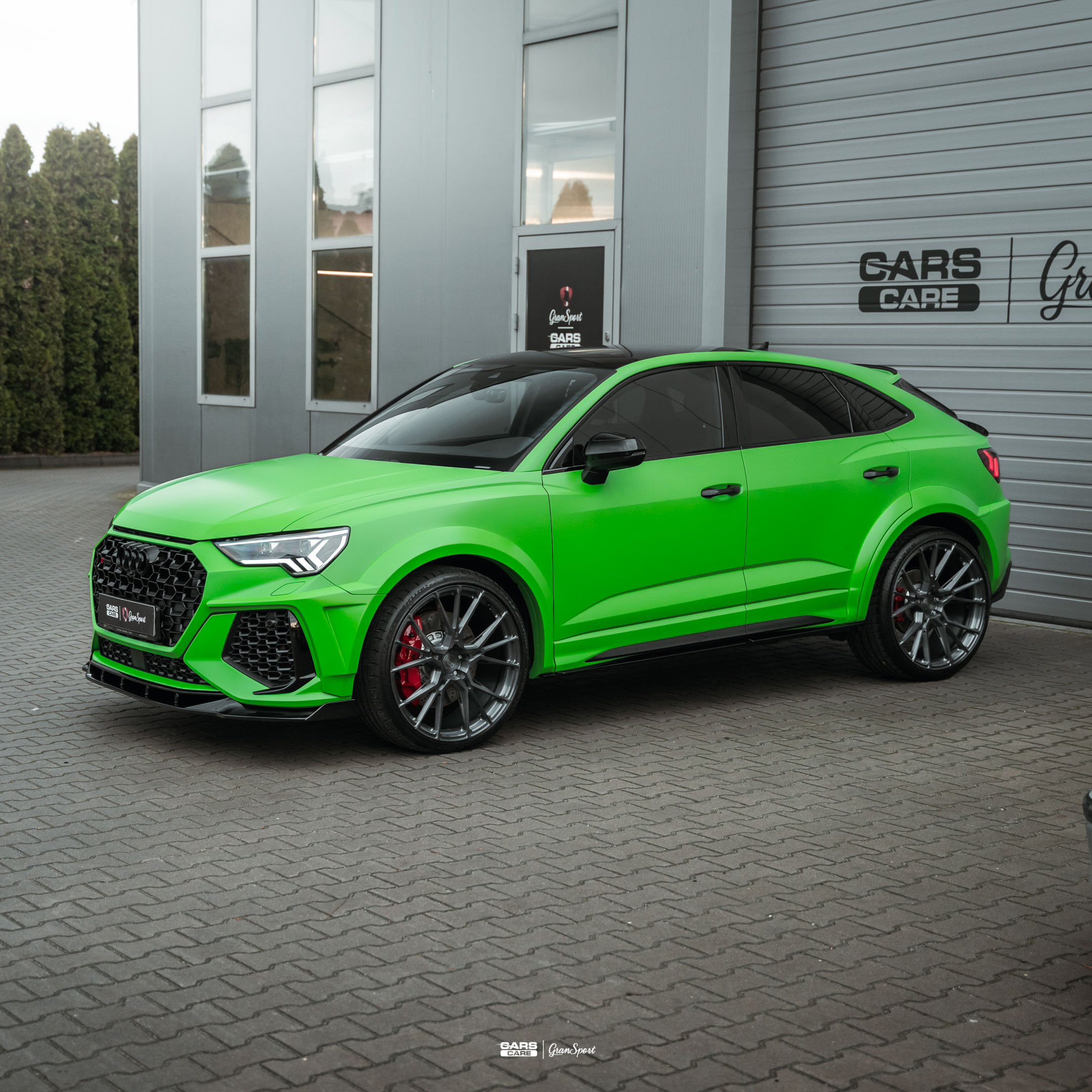 Audi RSQ3 Prior