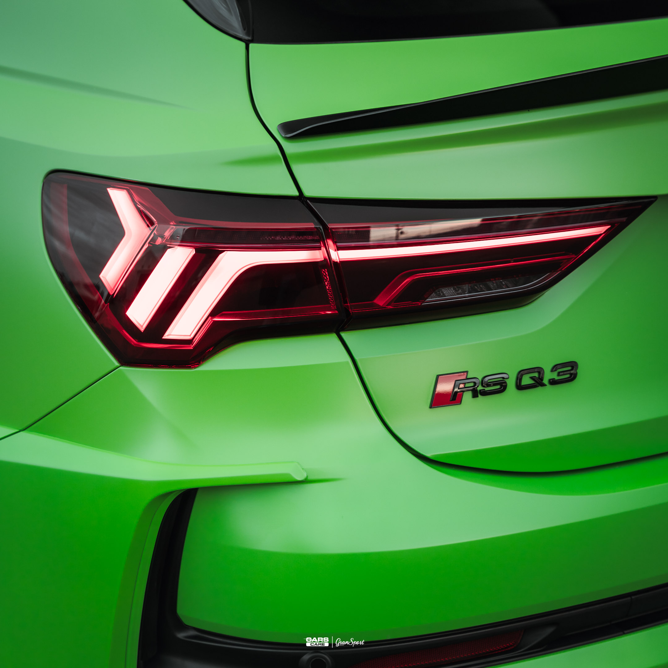 Audi RSQ3 Prior