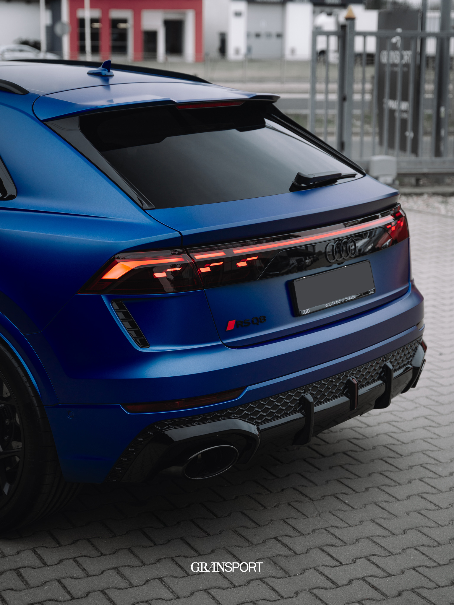 Audi RSQ8