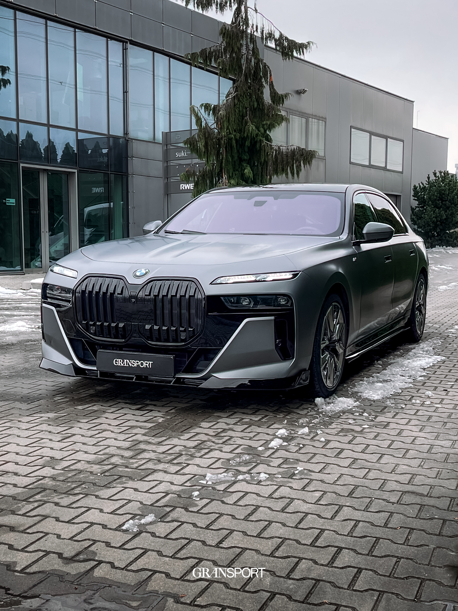 BMW 7 Renegade