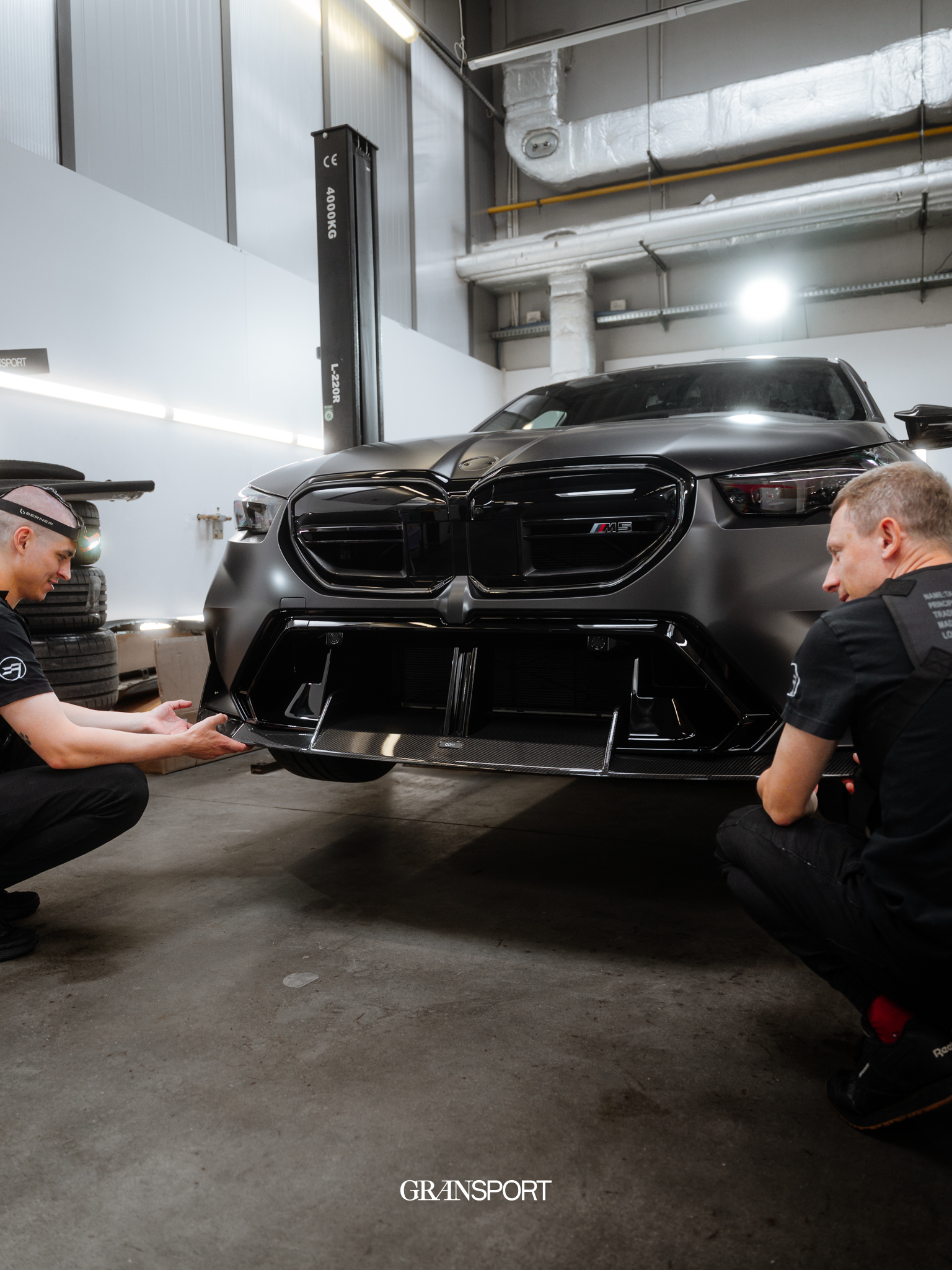 BMW M5 G90 Adro