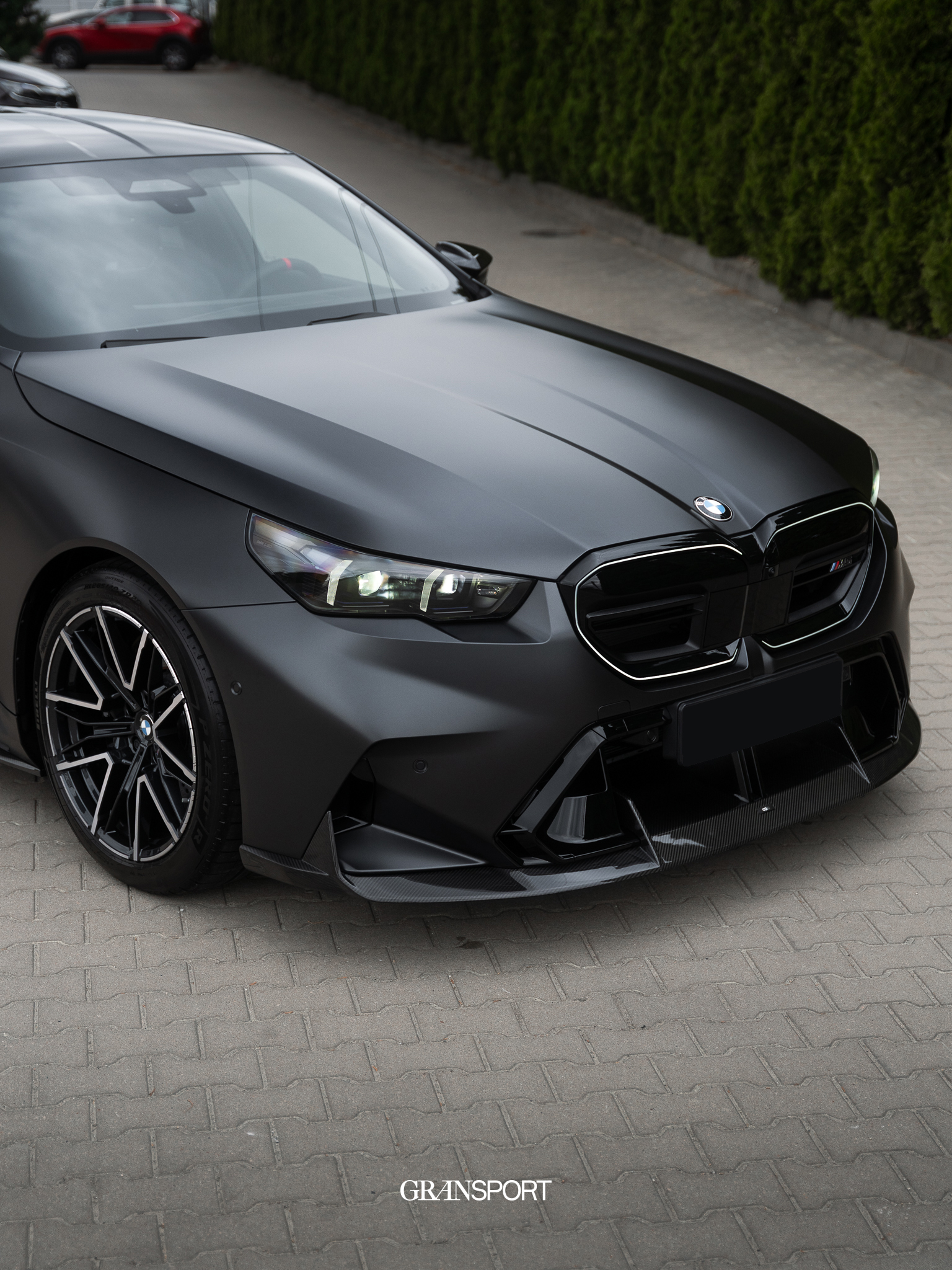 BMW M5 G90 Adro