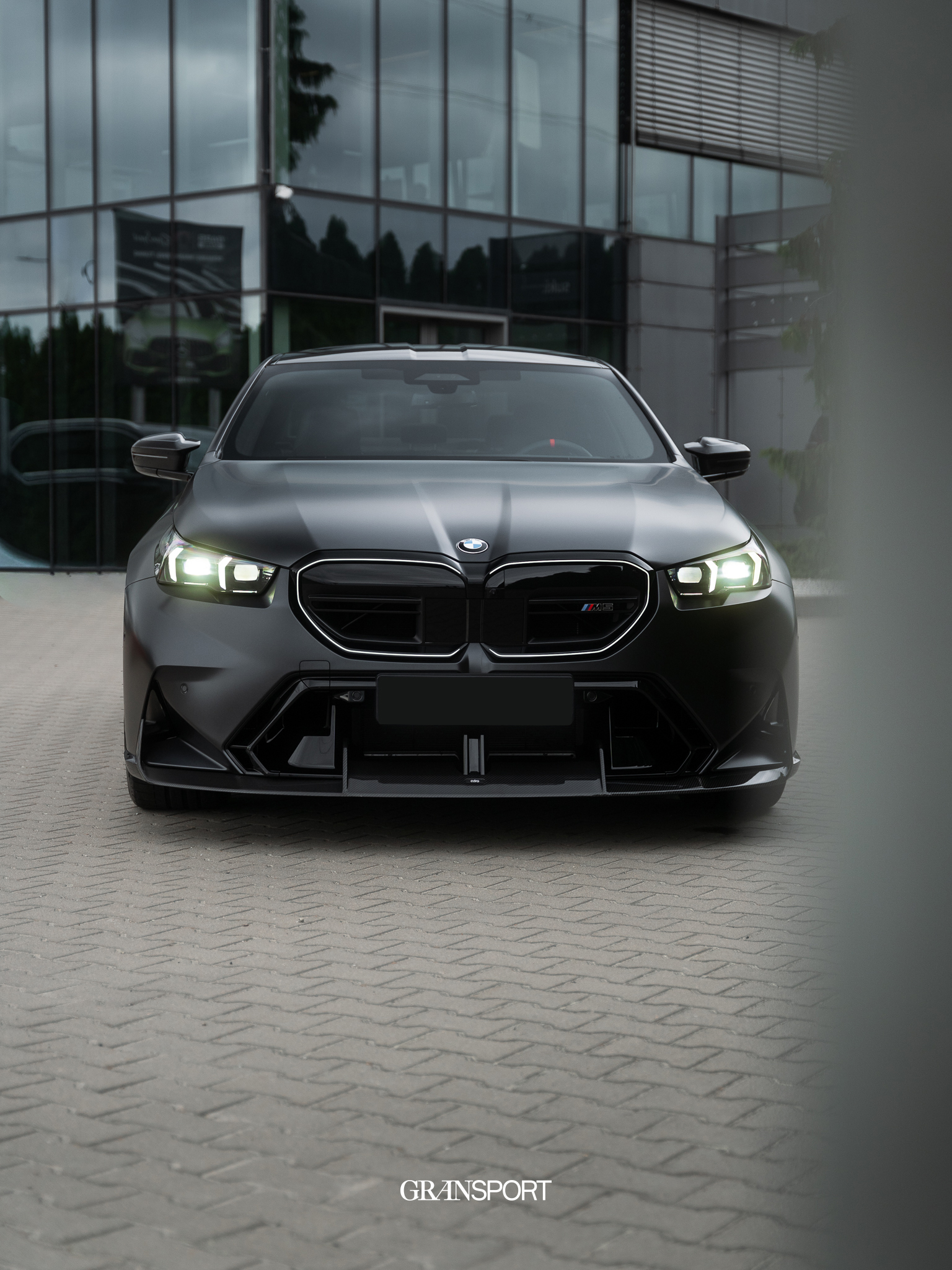 BMW M5 G90 Adro