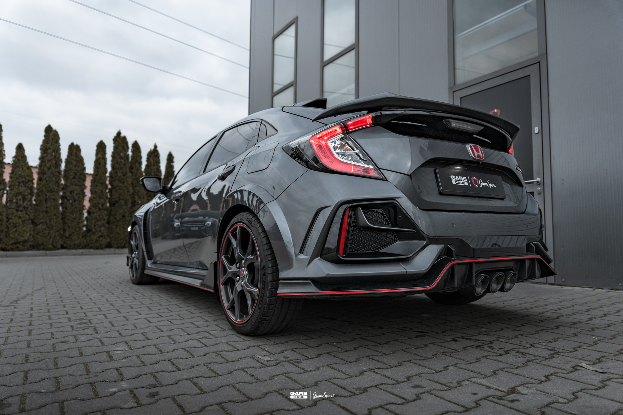 Honda Civic Type-R FK8 Remus