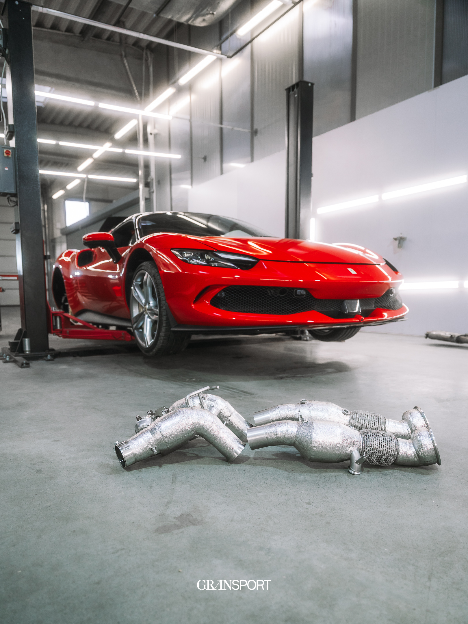 Ferrari 296 GTS Novitec