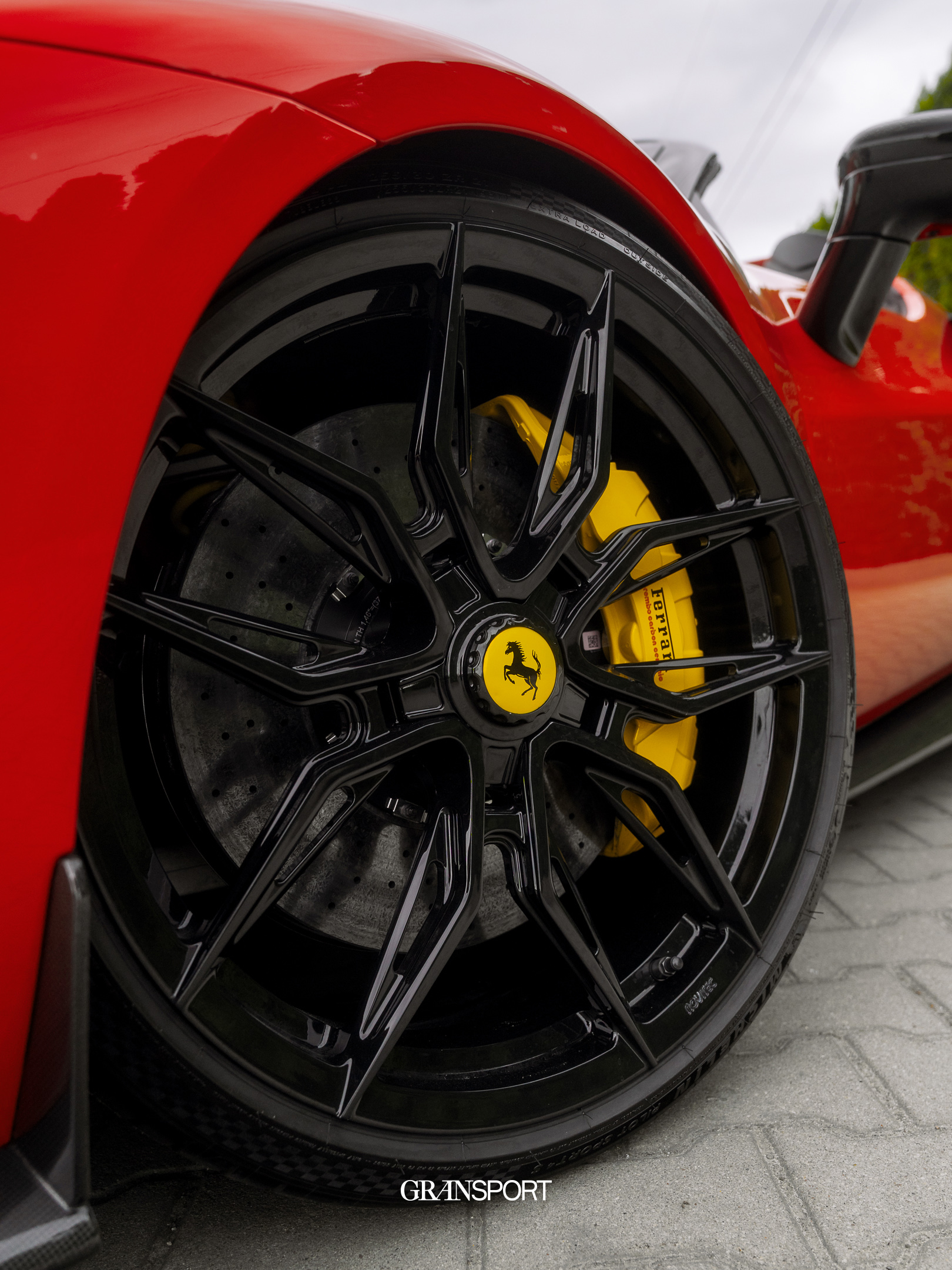 Ferrari 296 GTS Novitec