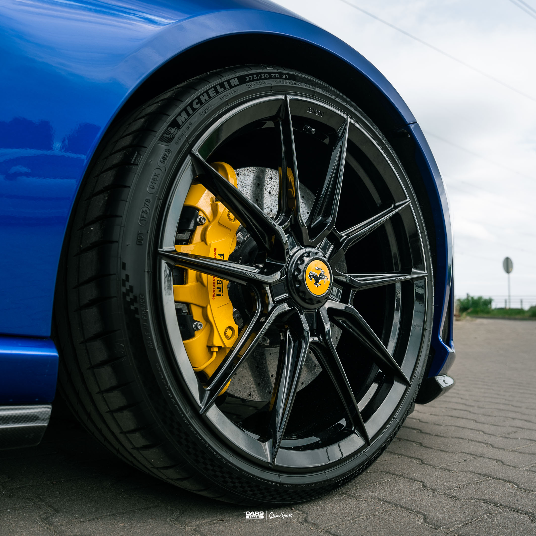 Ferrari 812 Novitec