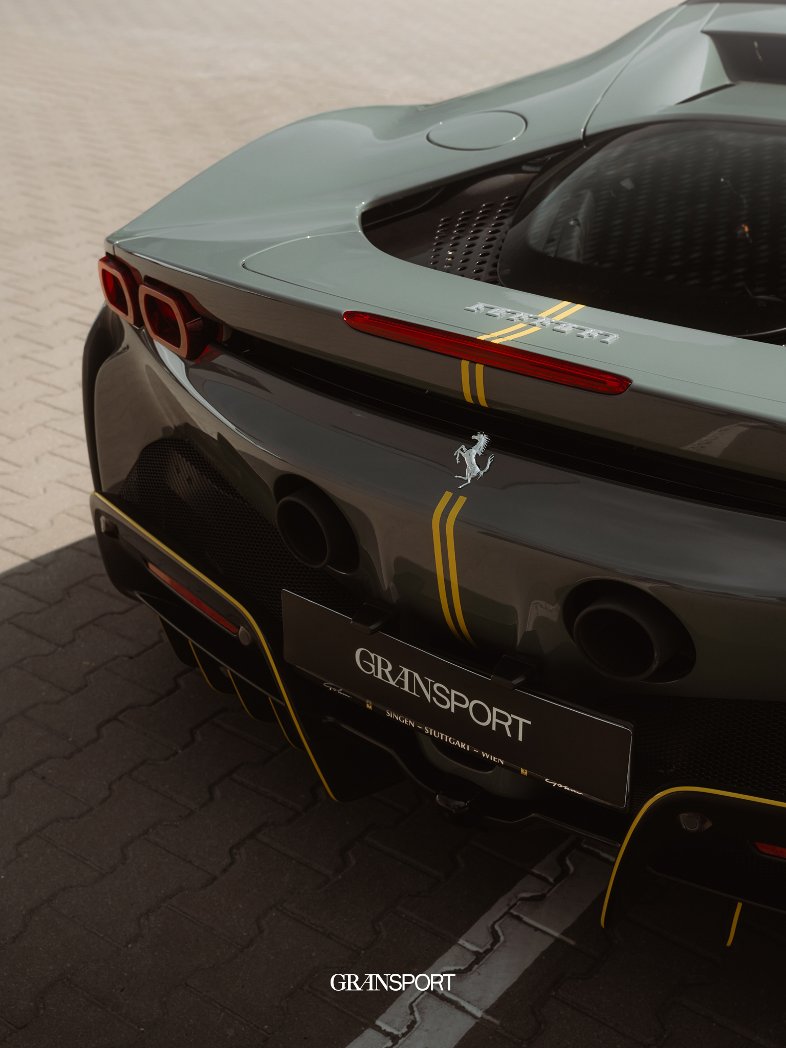 Ferrari SF90