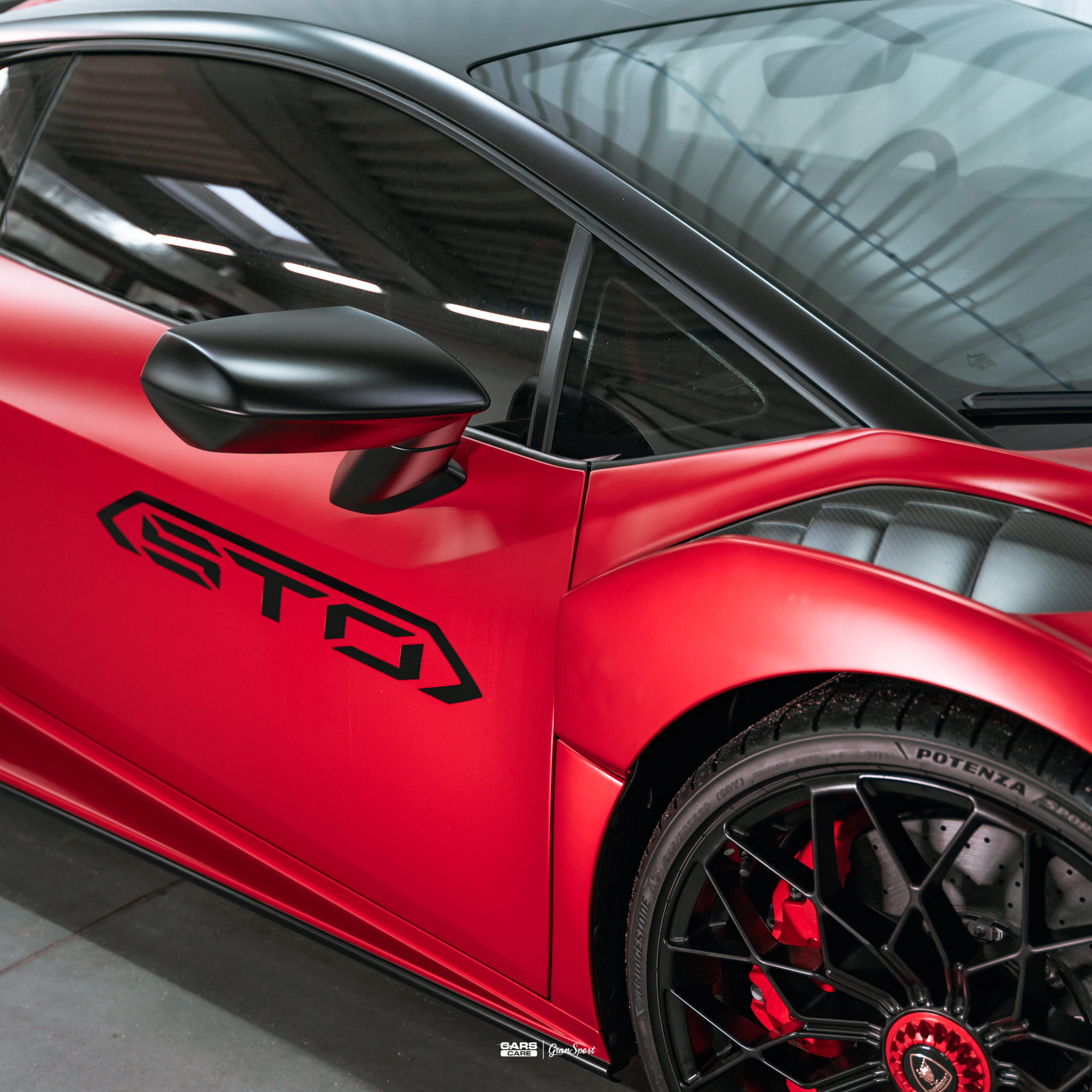 Lamborghini Huracan STO
