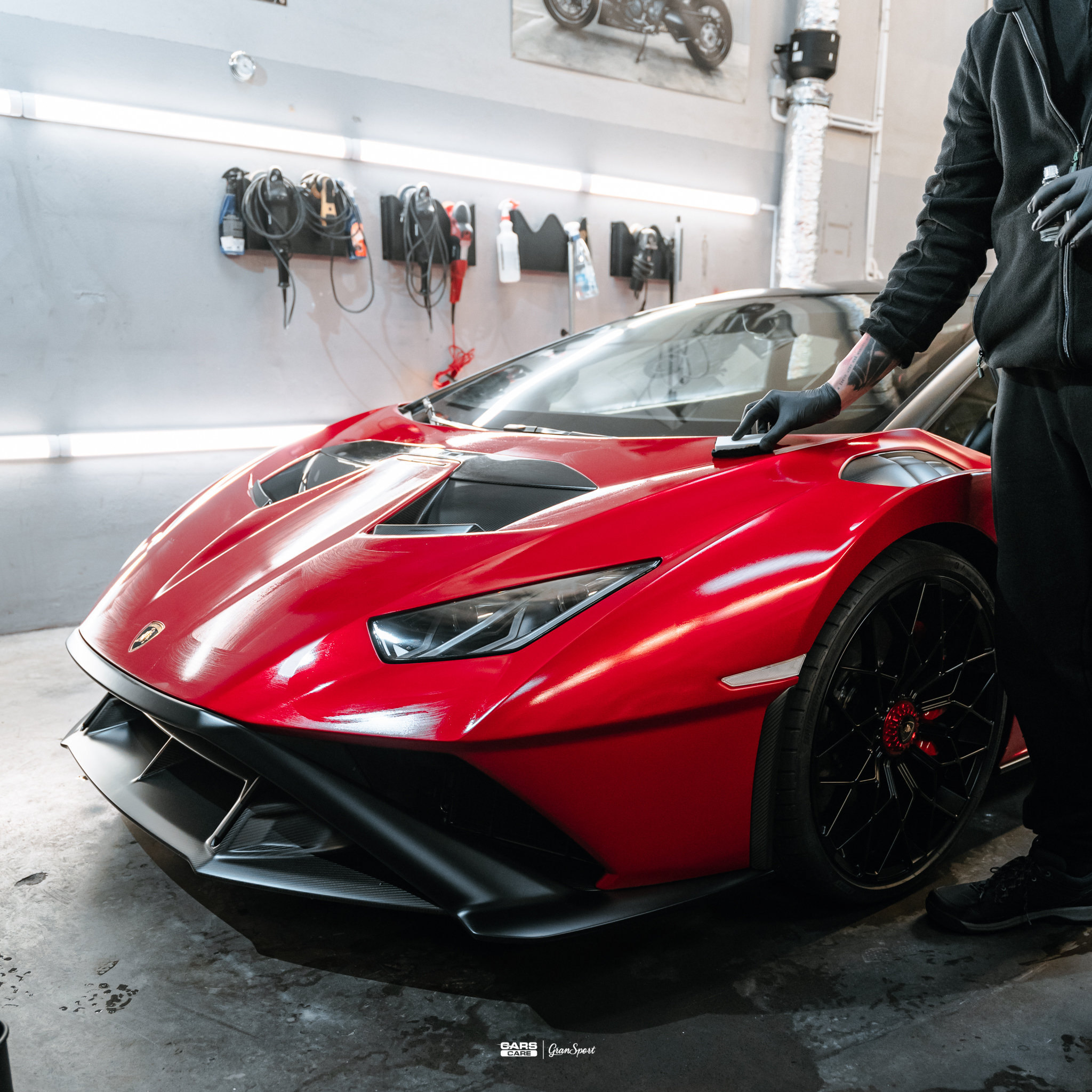 Lamborghini Huracan STO