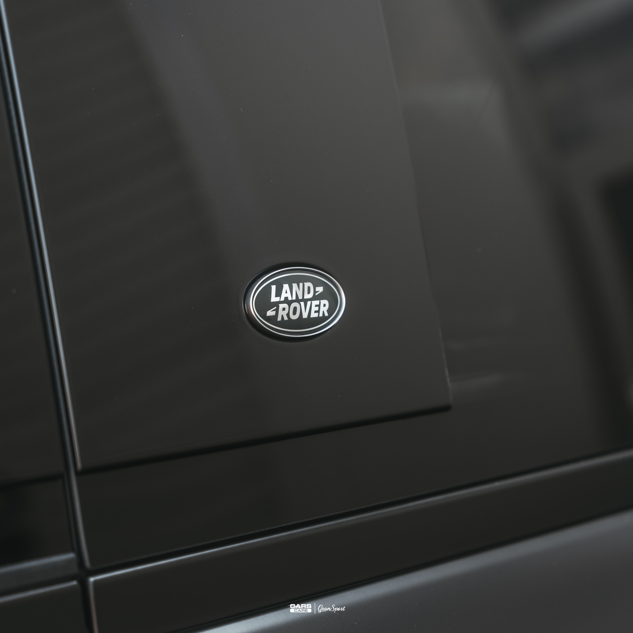 Land Rover Defender V8