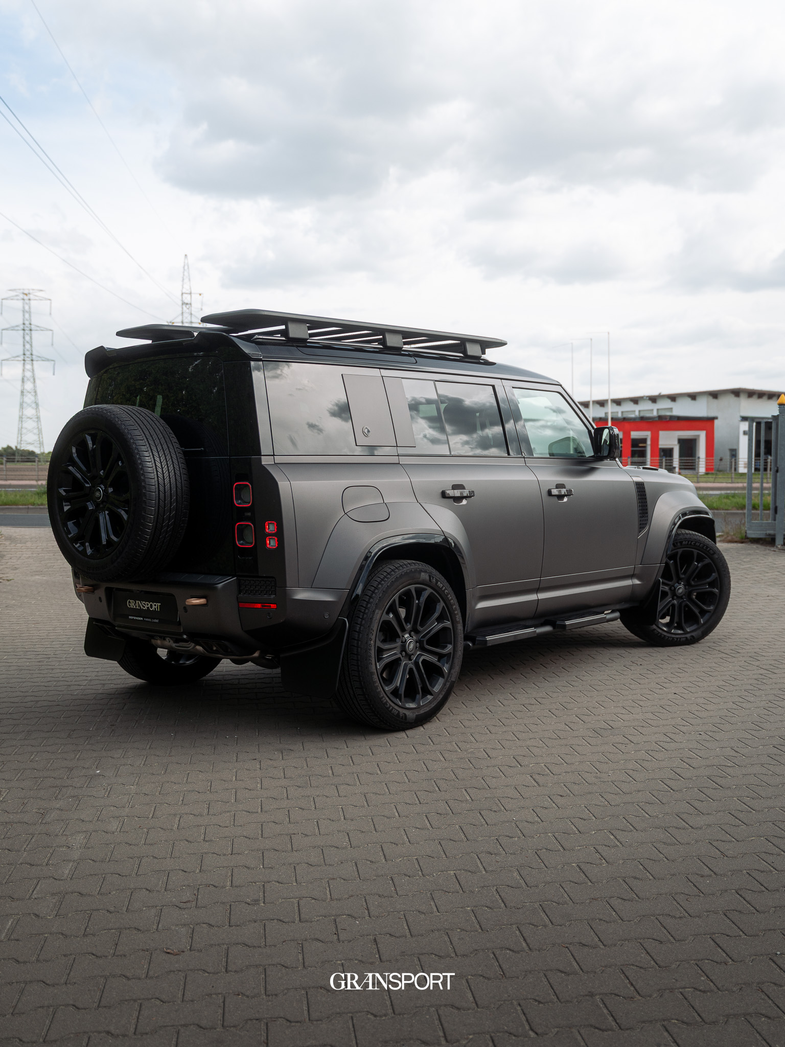 Land Rover Defender Urban