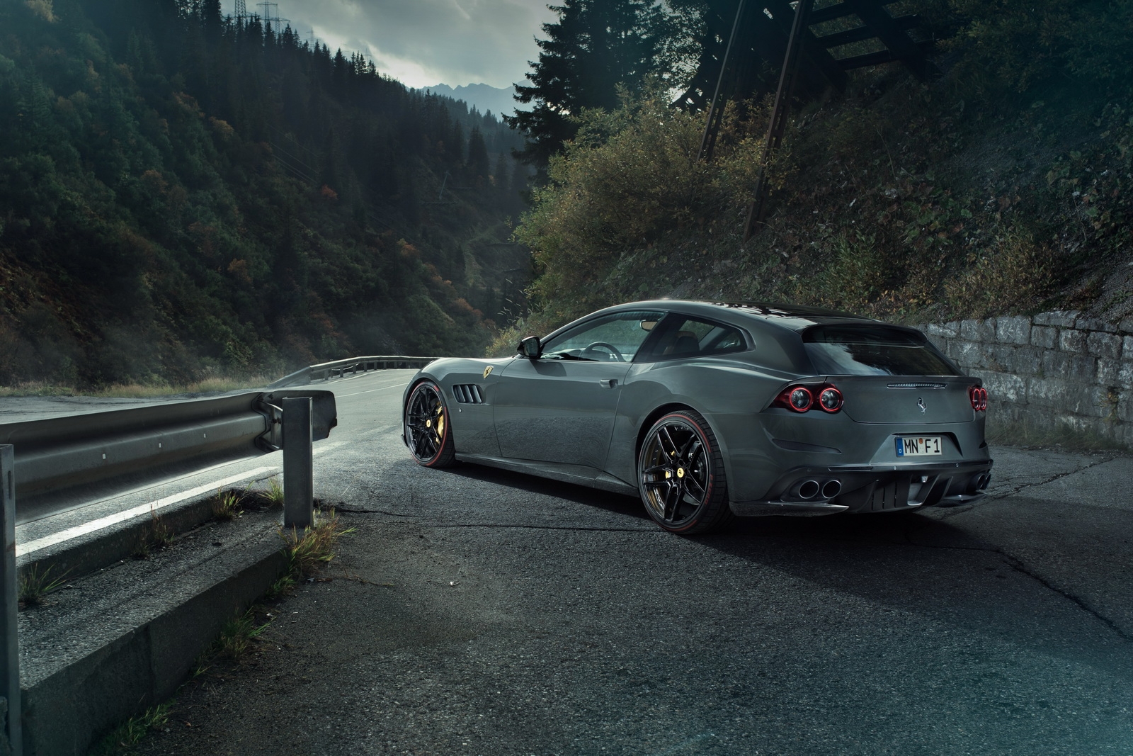 Ferrari GTC4lusso Novitec