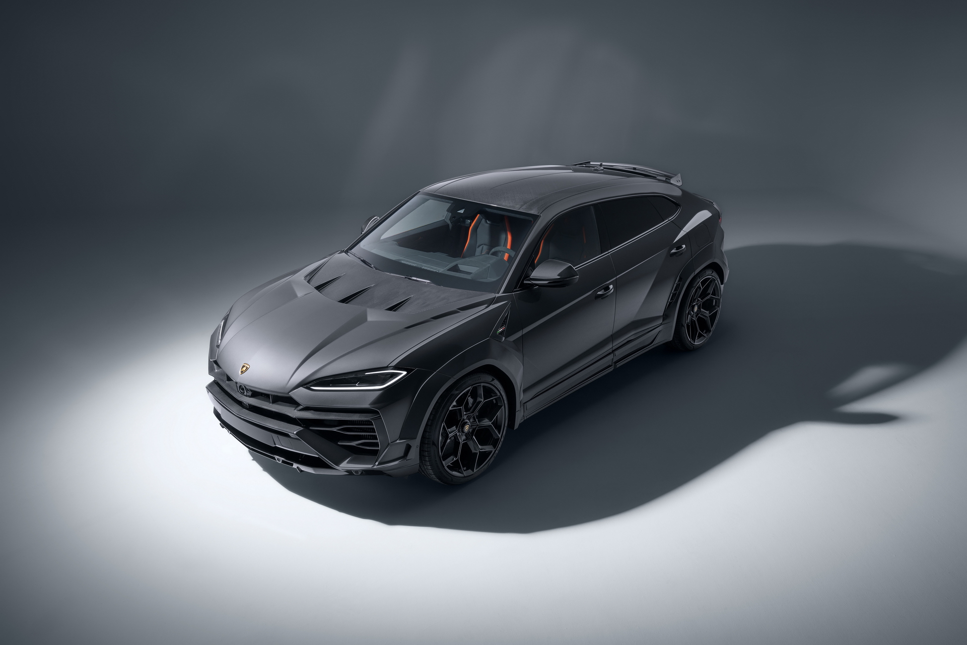 LAMBORGHINI URUS SE