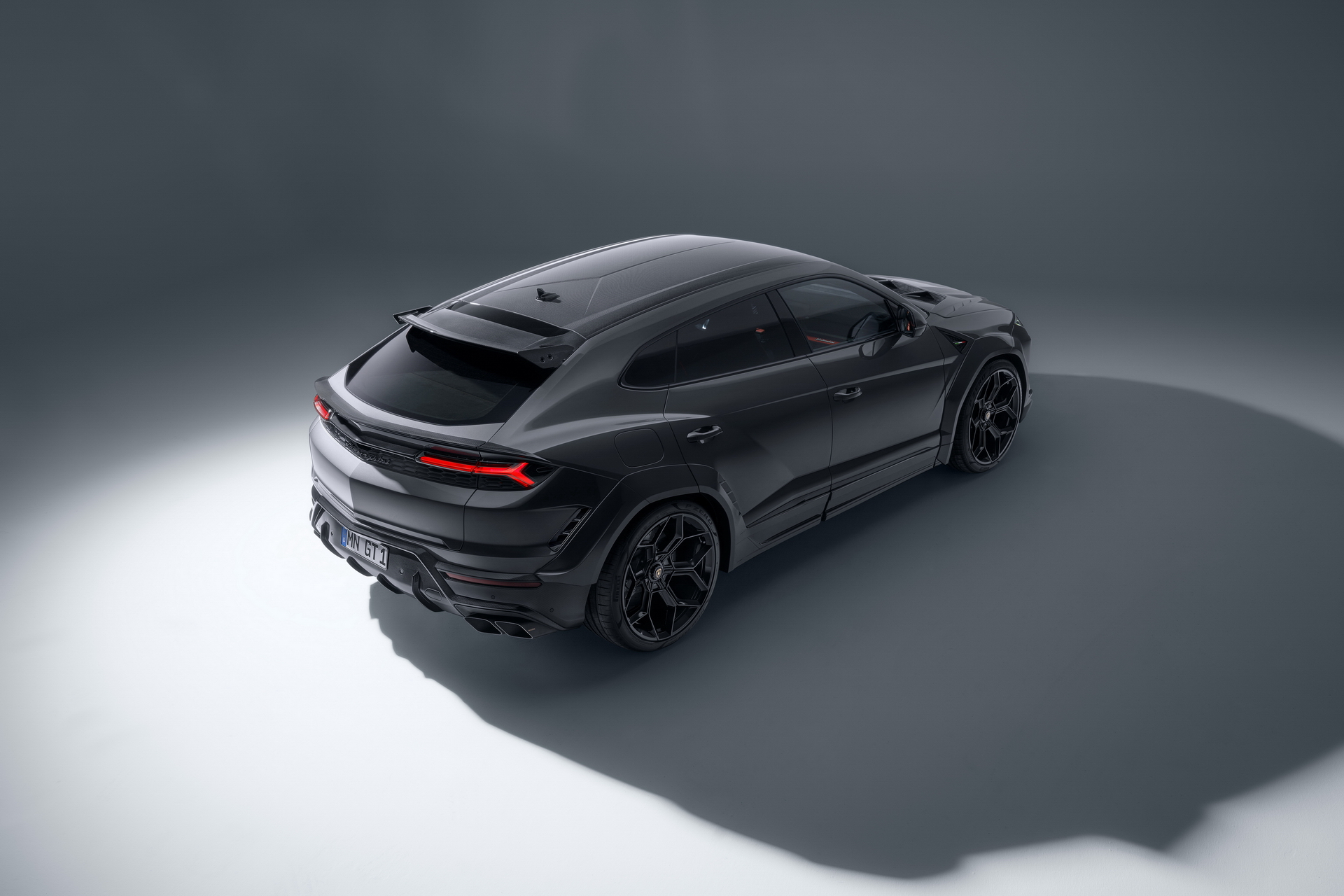 LAMBORGHINI URUS SE