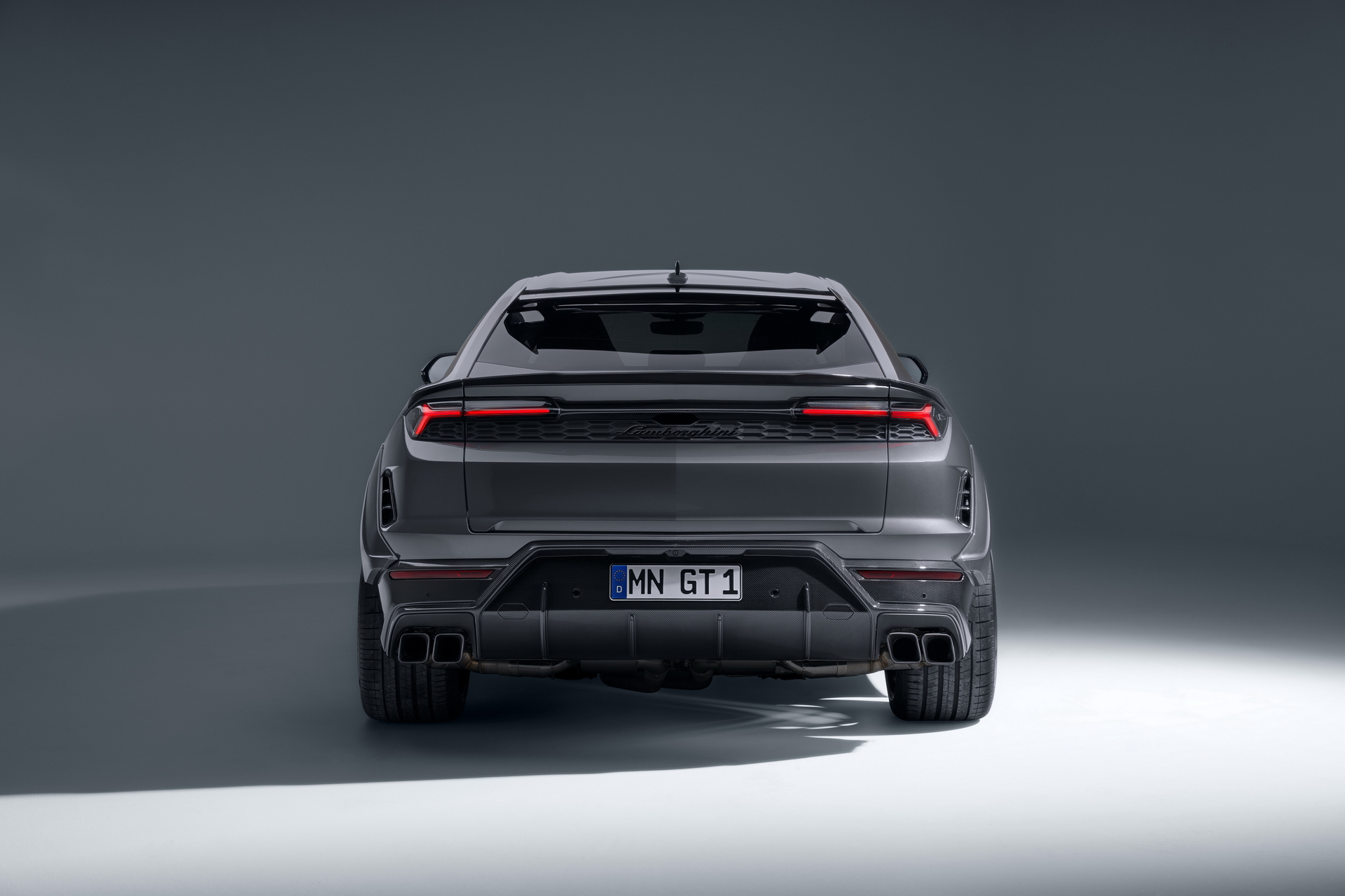 LAMBORGHINI URUS SE