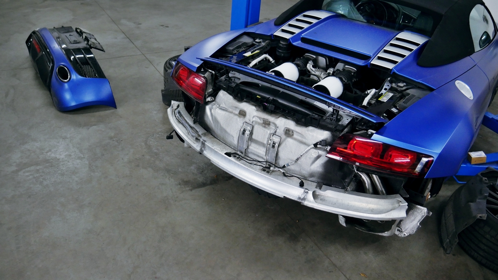 Audi R8