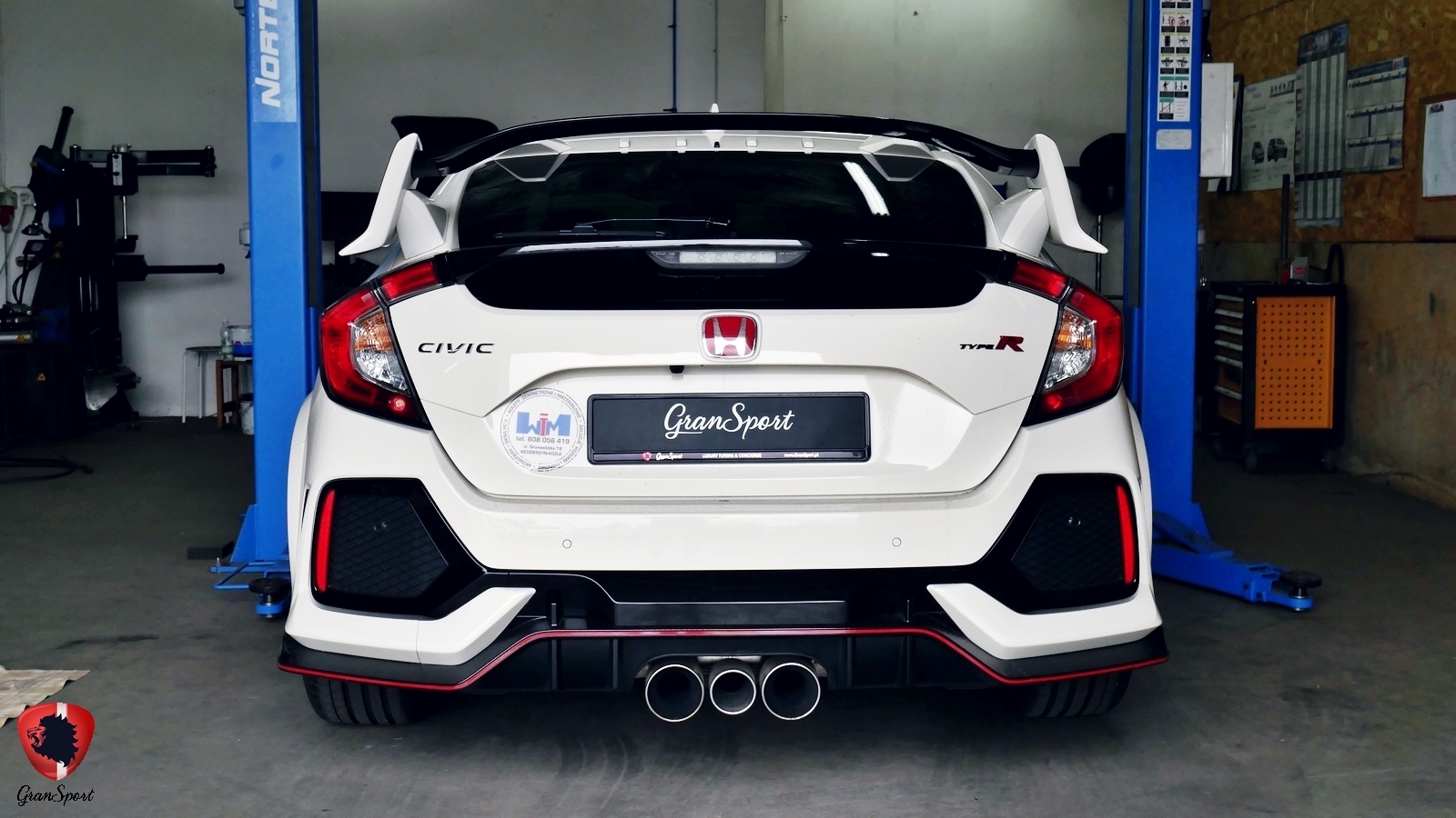 Honda Civic Type-R FK8 Remus