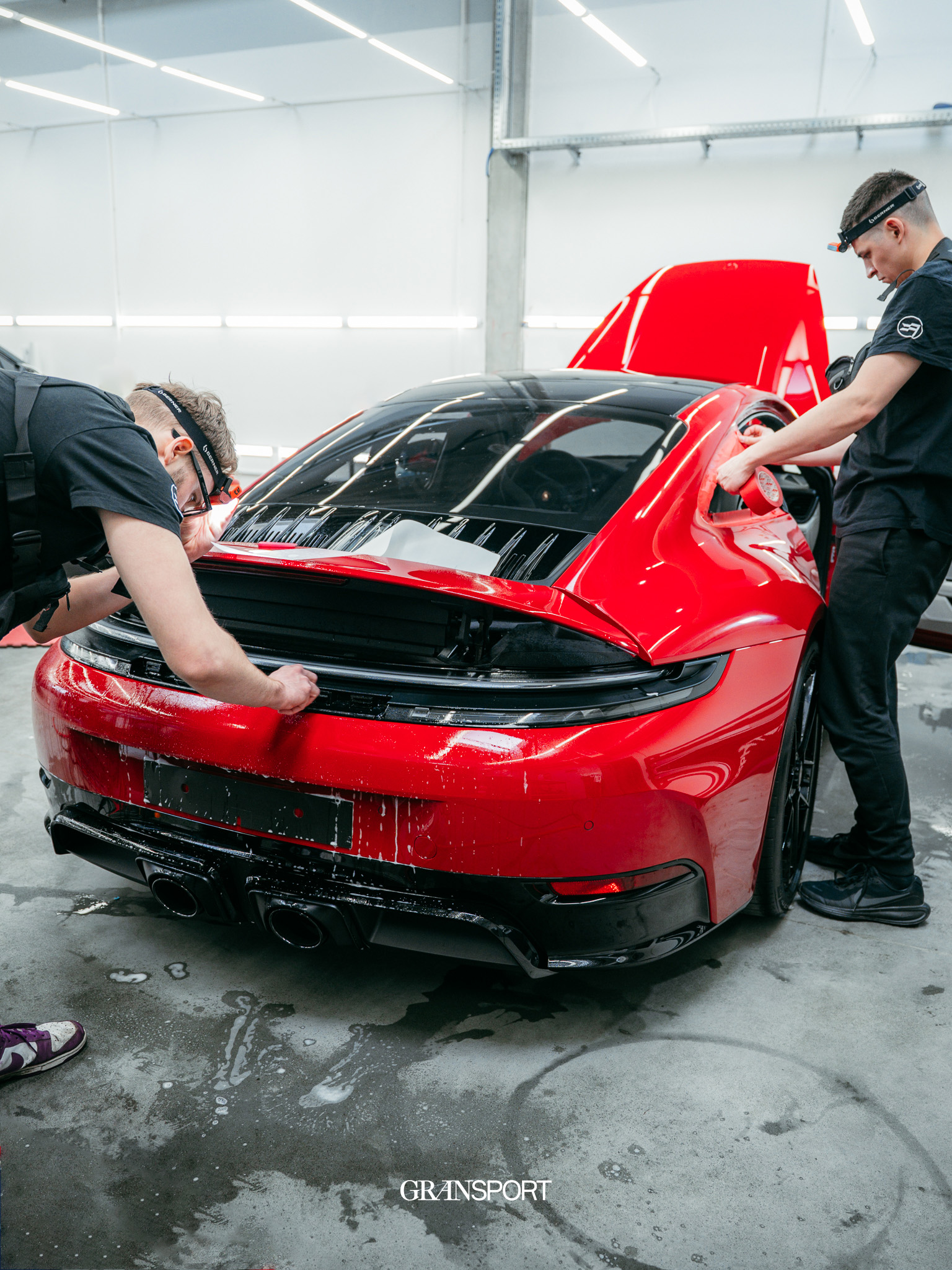 Porsche 911 Carrera 4 GTS