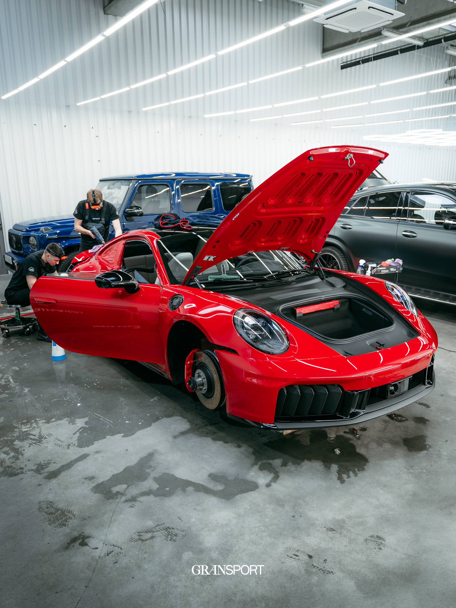 Porsche 911 Carrera 4 GTS