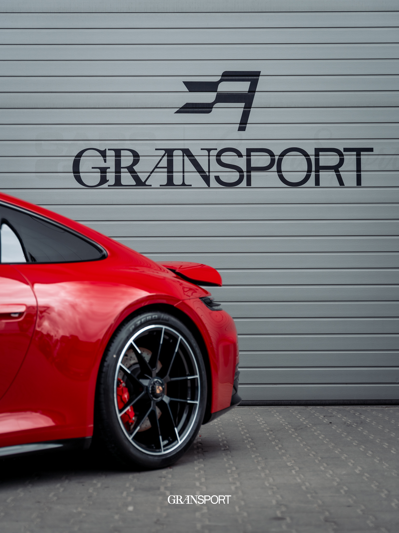 Porsche 911 Carrera 4 GTS