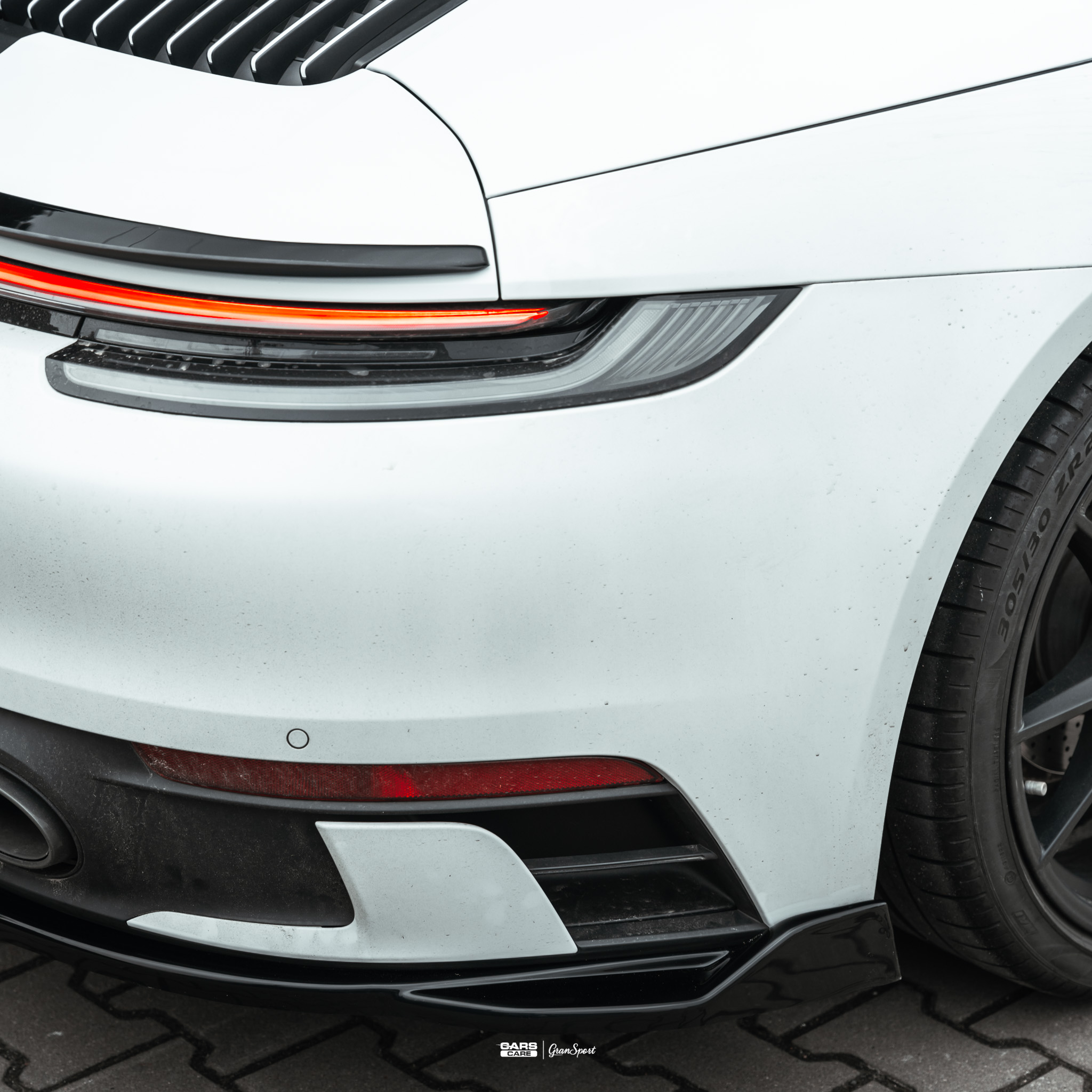 Porsche 911 992 Maxton