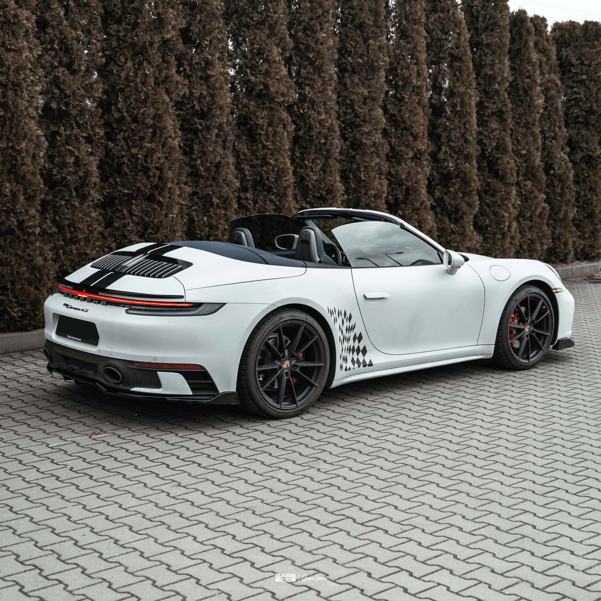Porsche 911 992 Maxton