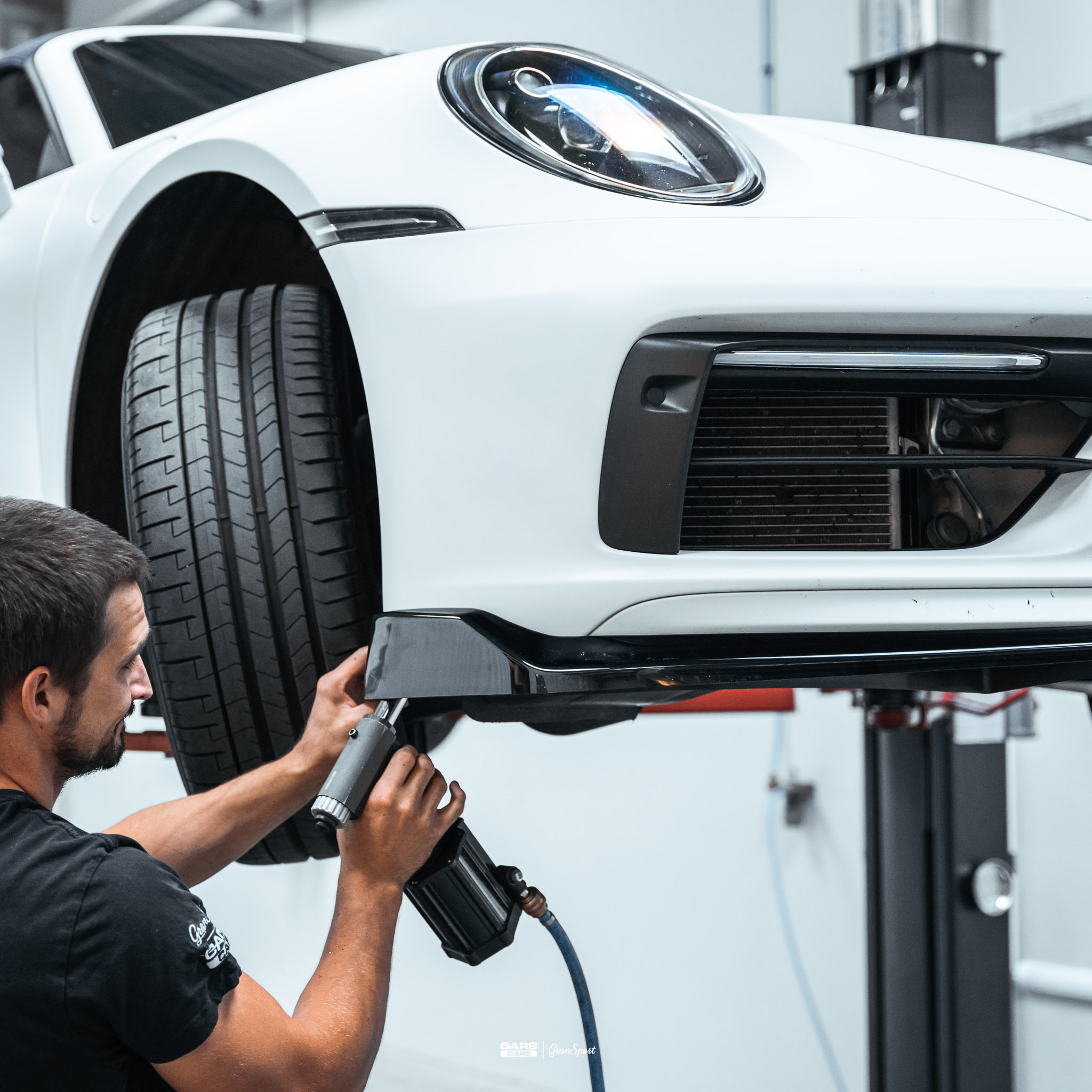 Porsche 911 992 Maxton