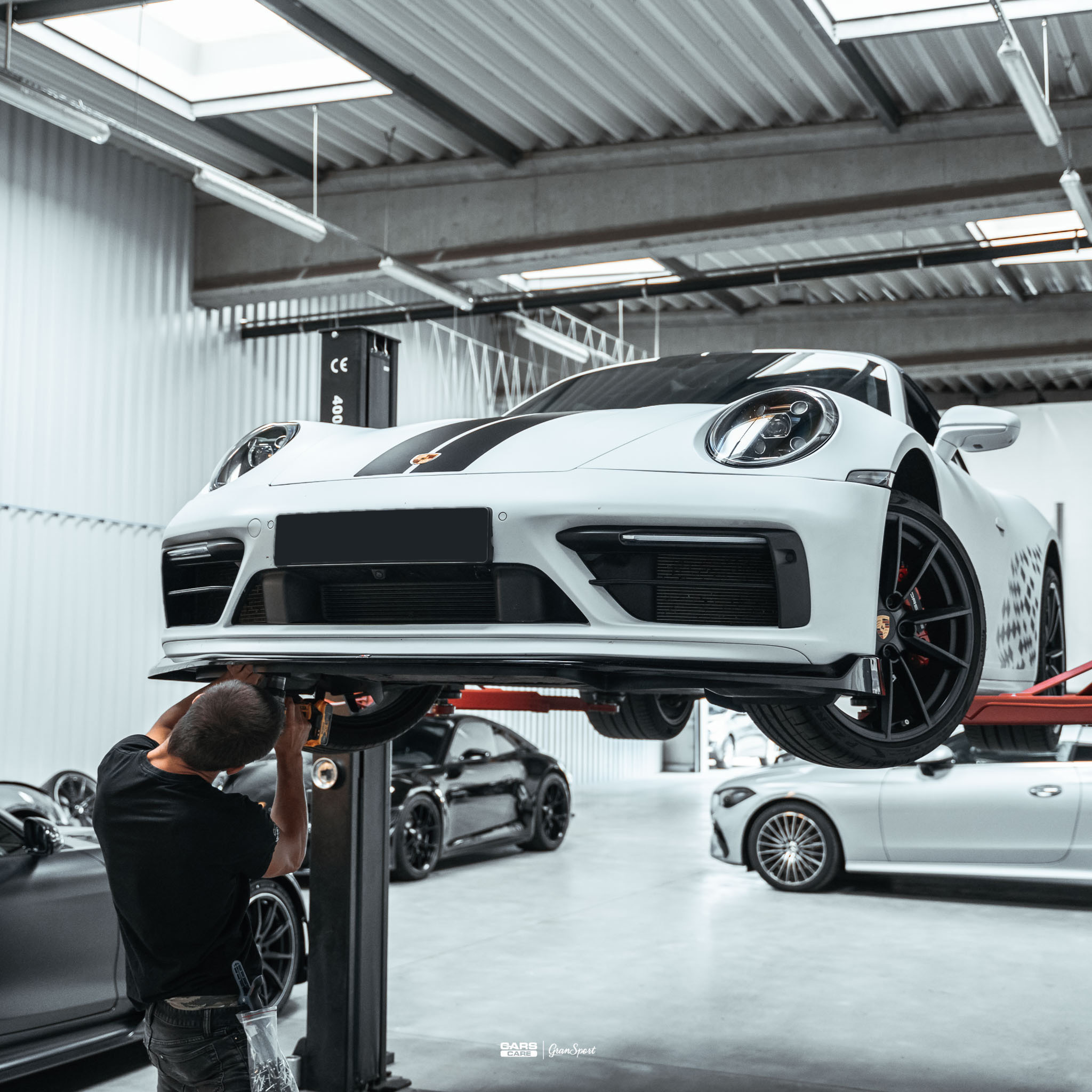 Porsche 911 992 Maxton