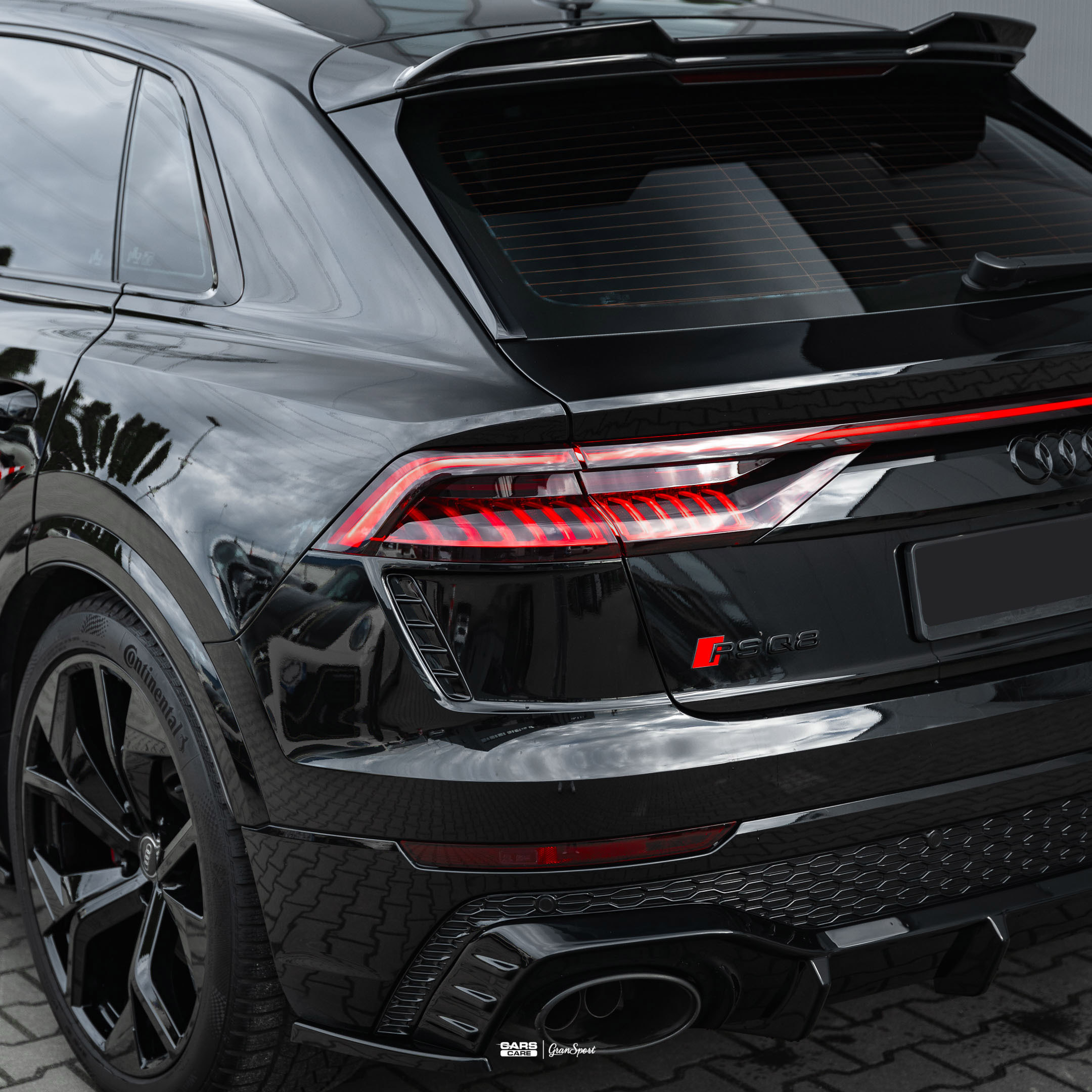 Audi RSQ8 Maxton