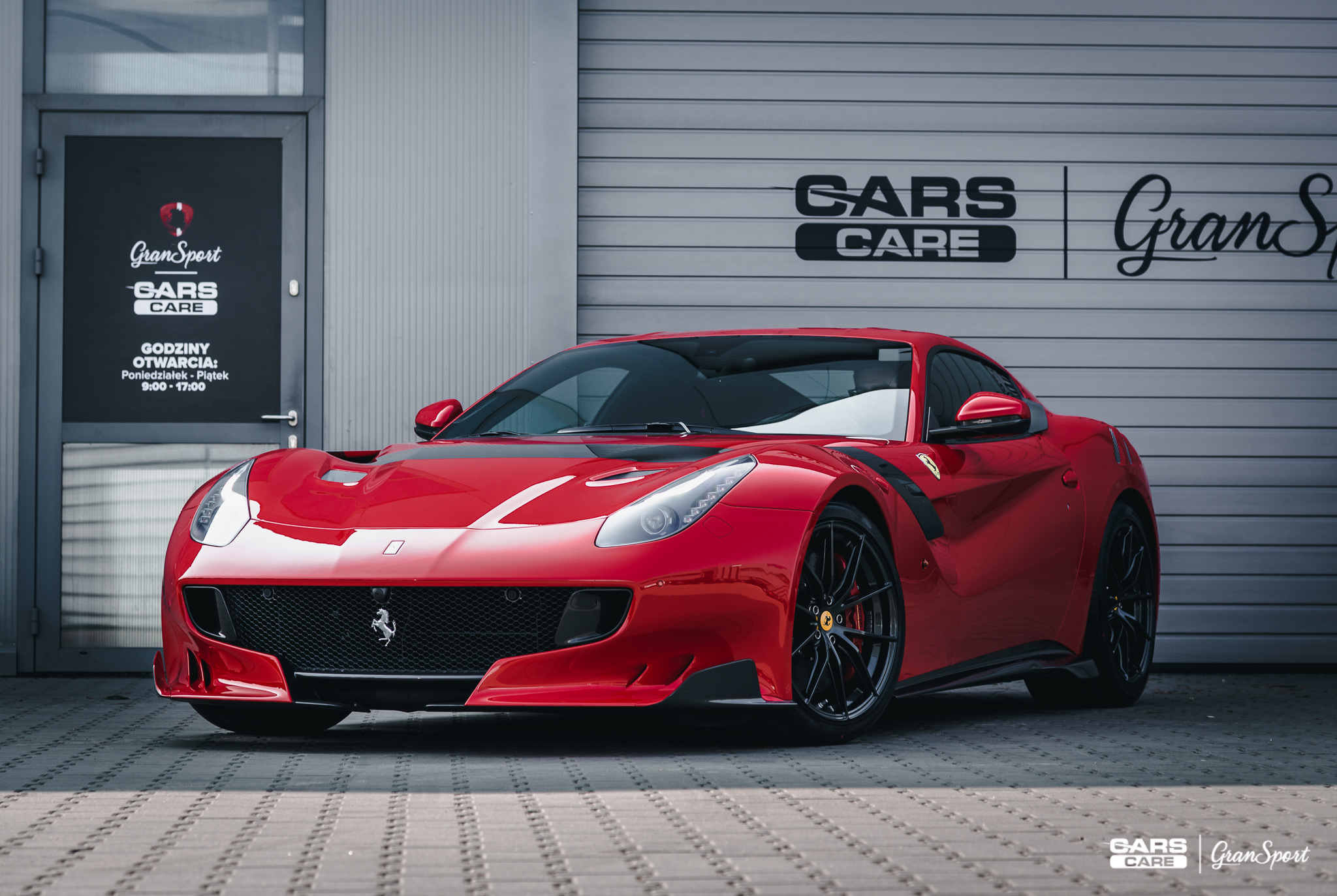 Ferrari F12 TDF