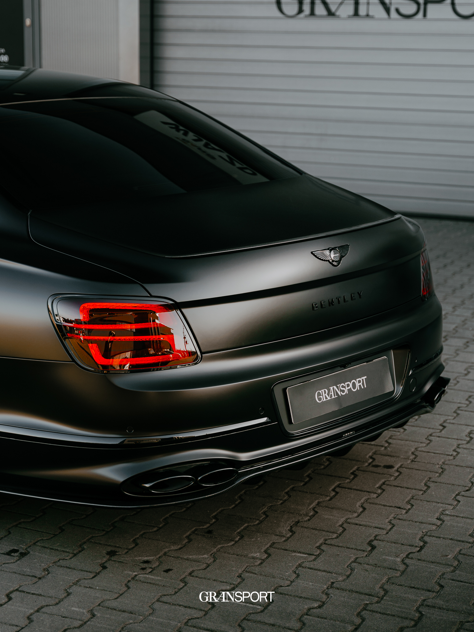 Bentley Flying Spur Mansory