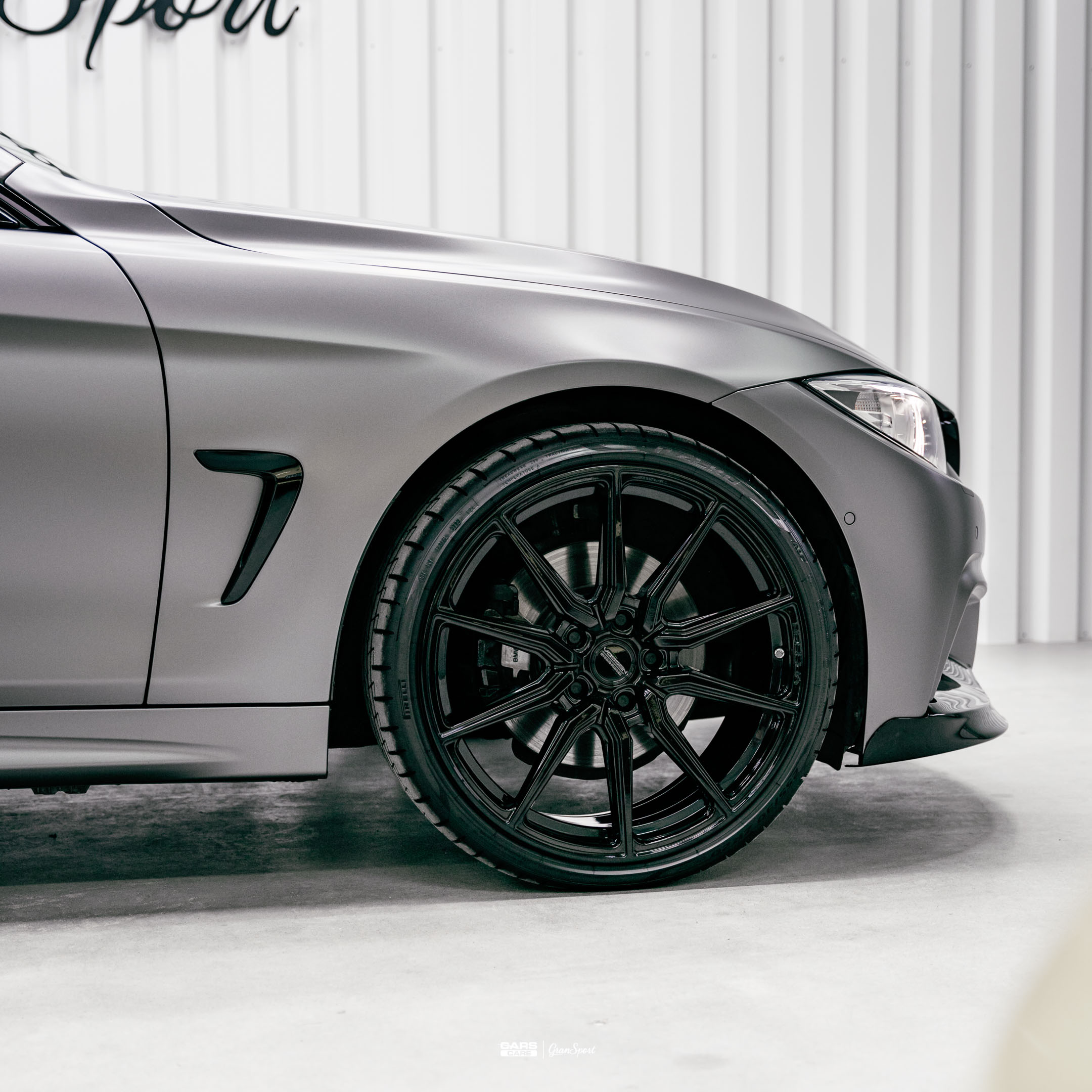 BMW 4