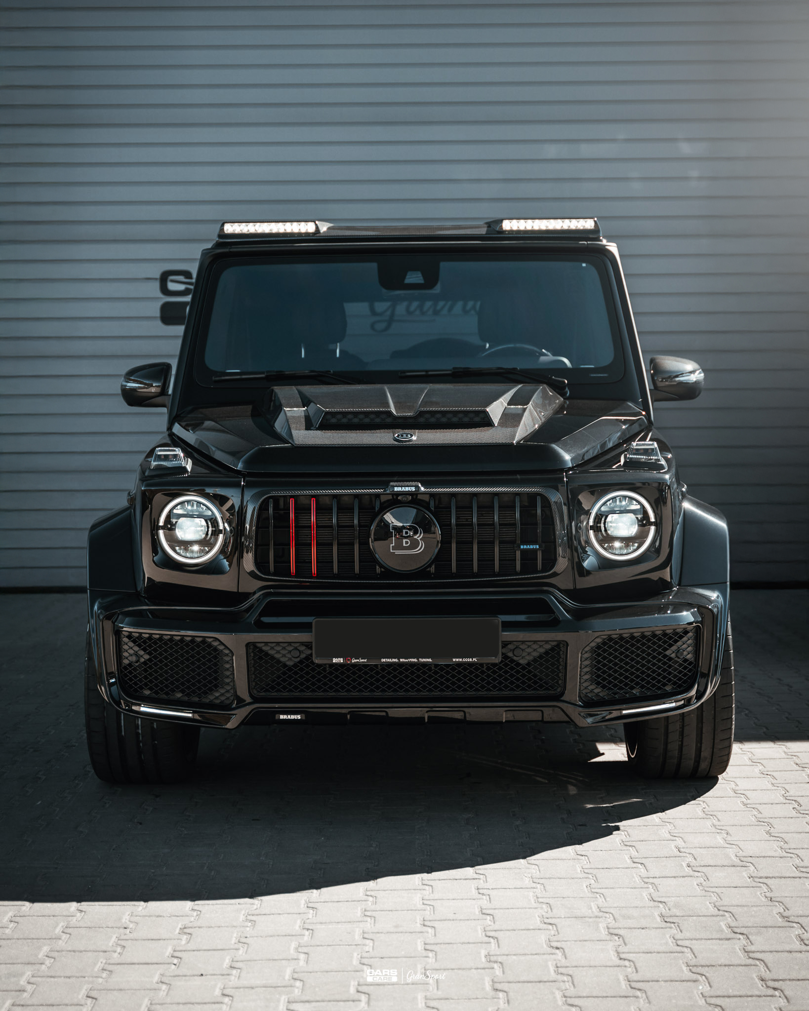 Brabus 700 Widestar